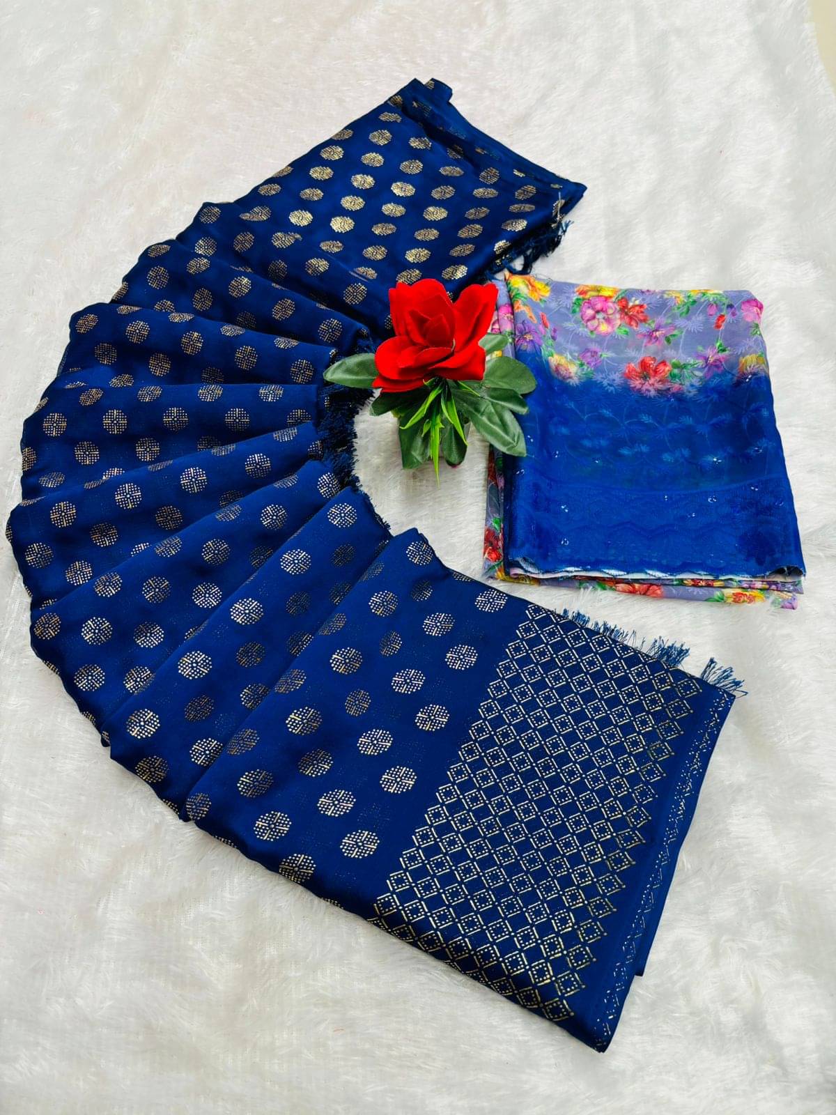     			THE STYLE CLUB Chiffon Embroidered Regular Saree With Unstitched Blouse Piece ( Navy Blue )