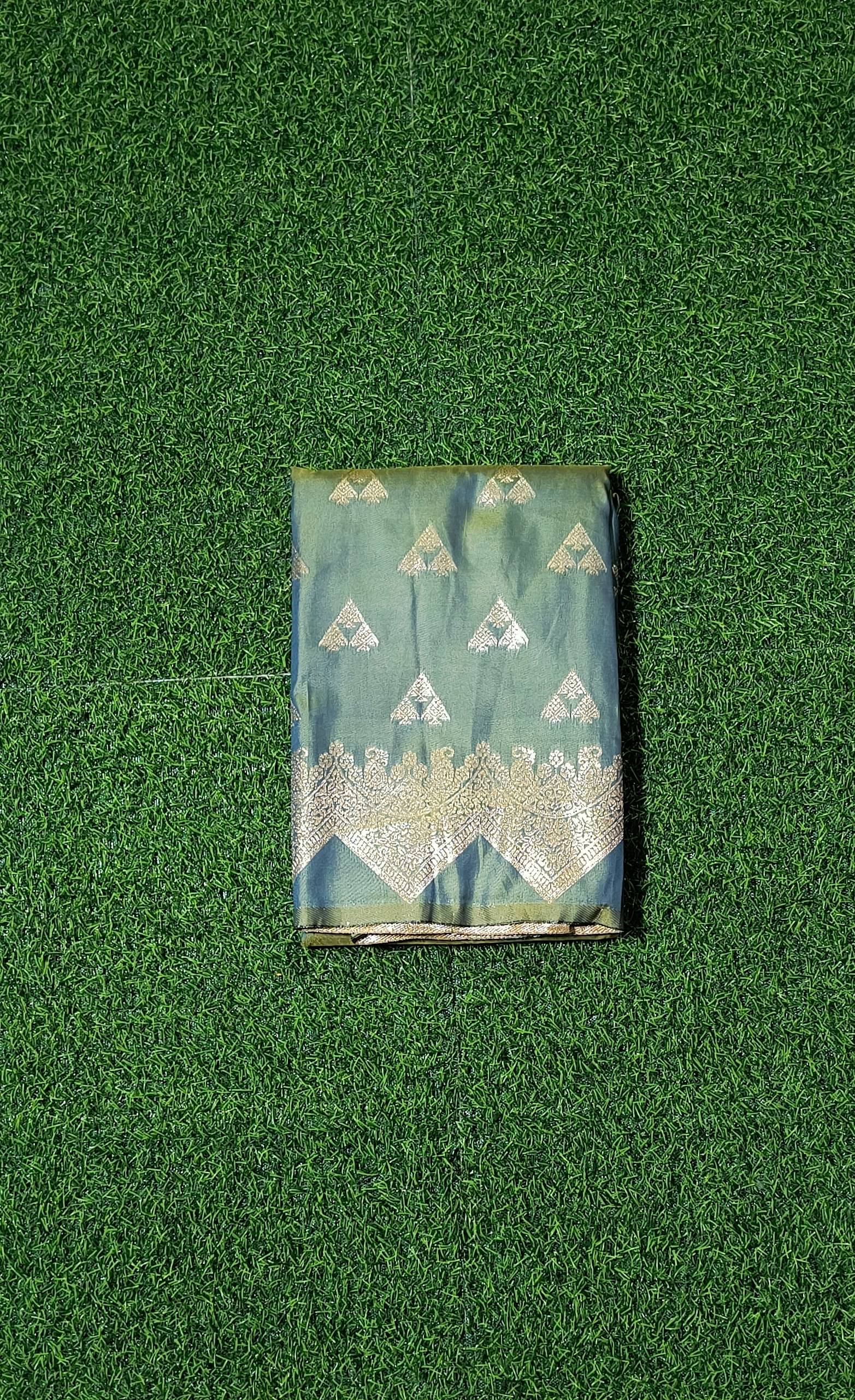 UNik Stories Silk Blend Woven Design Regular Saree With Unstitched Blouse Piece ( Sea Green ) UNik Stories Silk Blend Woven Design Regular Saree With Unstitched Blouse Piece ( Sea Green )