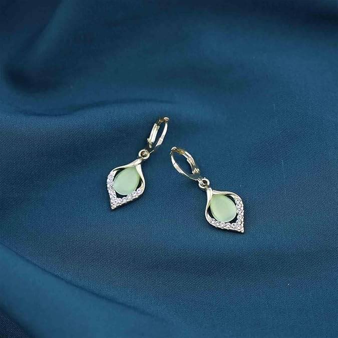     			Yugosmile Light Green Drop Earrings ( Pack of 1 )