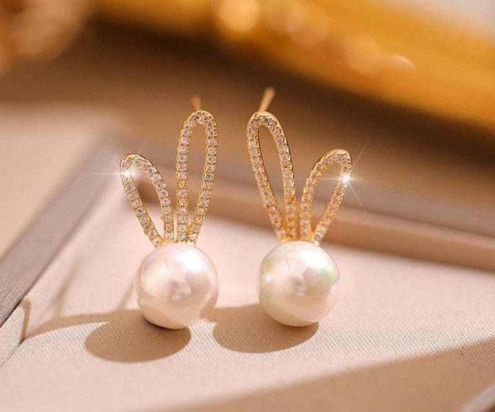     			Yugosmile Rose Gold Drop Earrings ( Pack of 1 )