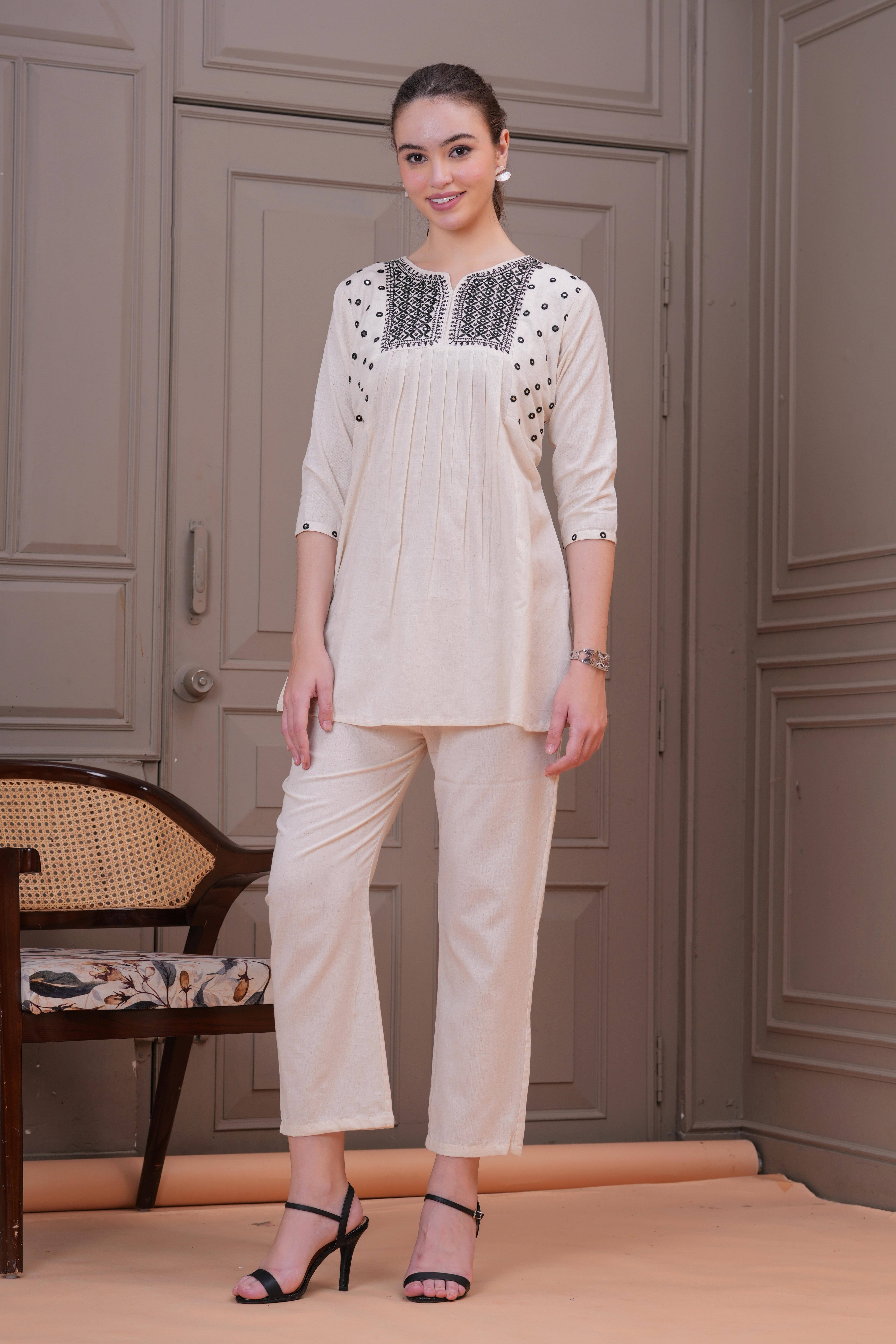 HIGHLIGHT FASHION EXPORT Women Embroidered Top With Trousers Co-Ord Set ( Black )     			HIGHLIGHT FASHION EXPORT Women Embroidered Top With Trousers Co-Ord Set ( Black )
