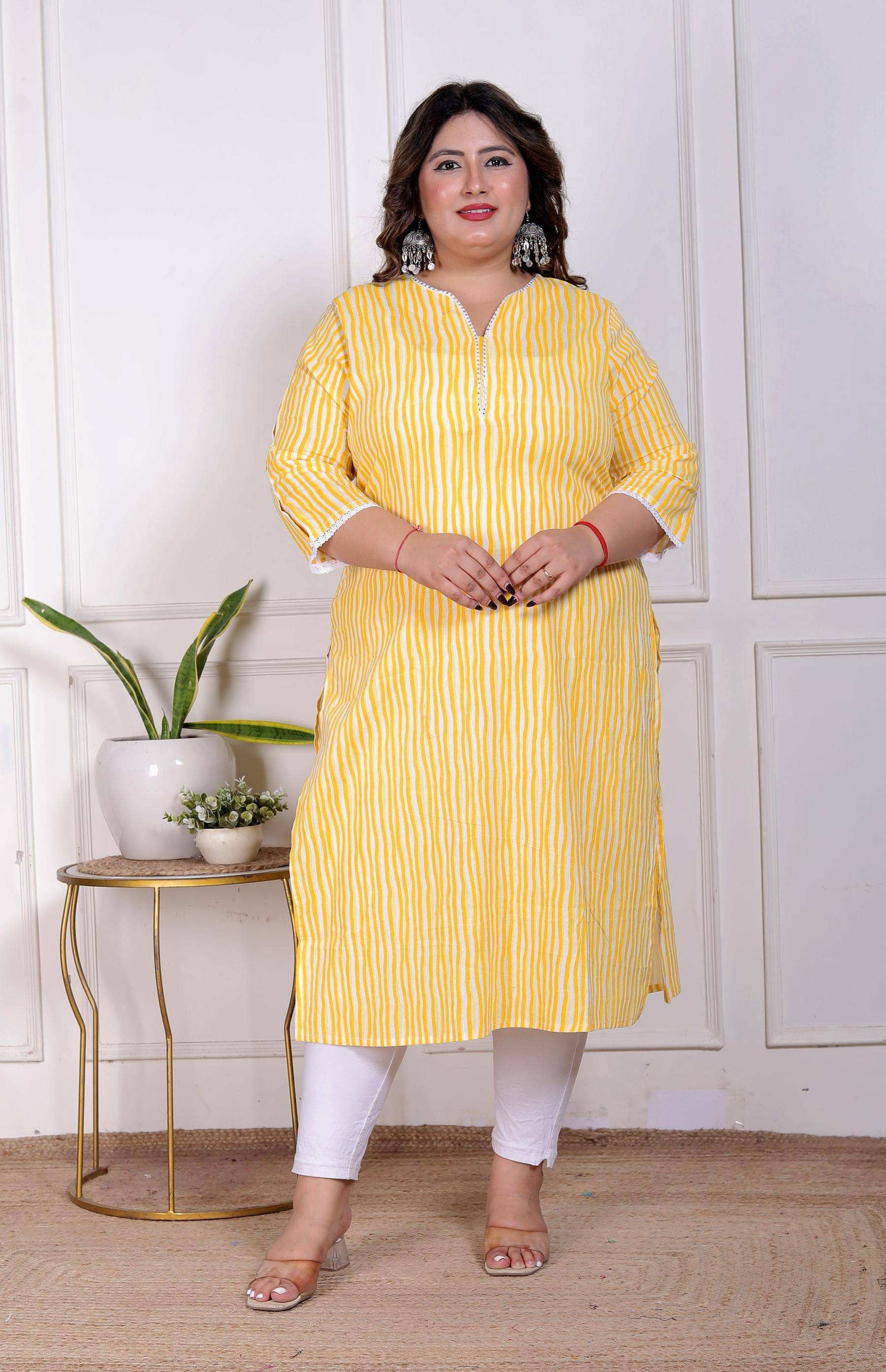 JC4U Women Cotton Printed Straight Kurti ( Yellow )     			JC4U Women Cotton Printed Straight Kurti ( Yellow )