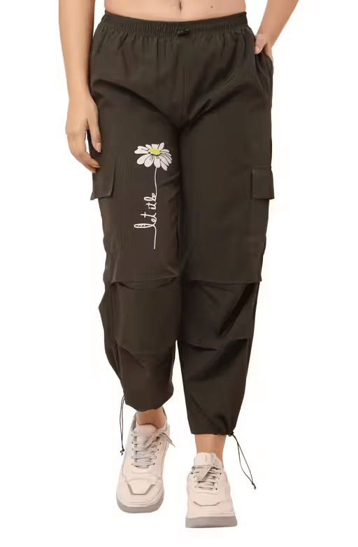     			Lilyn Women Polyester Cargos Trousers ( Green )