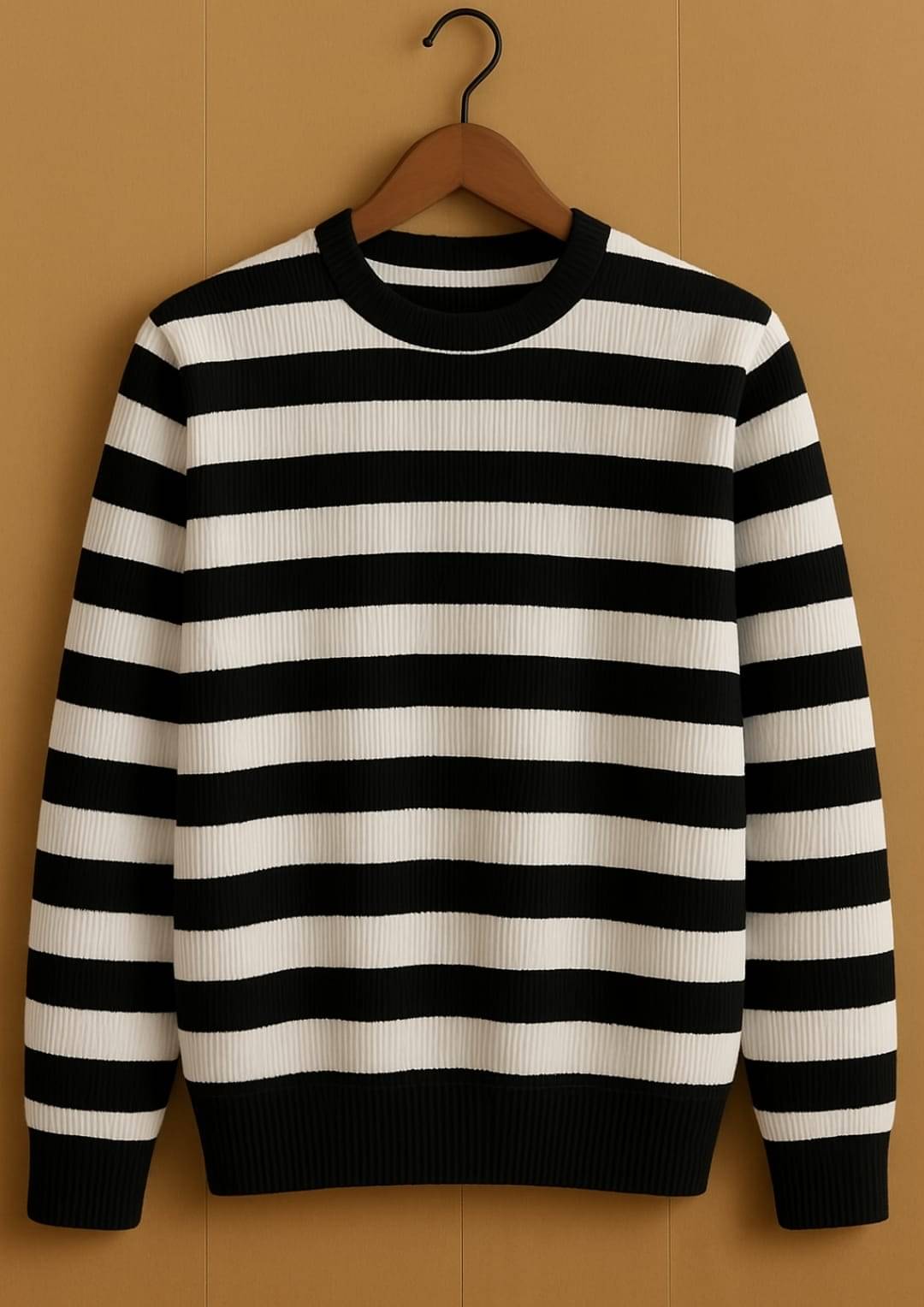 STYLE MART Women Fleece Round Neck Sweatshirt For Light Winters ( White )     			STYLE MART Women Fleece Round Neck Sweatshirt For Light Winters ( White )