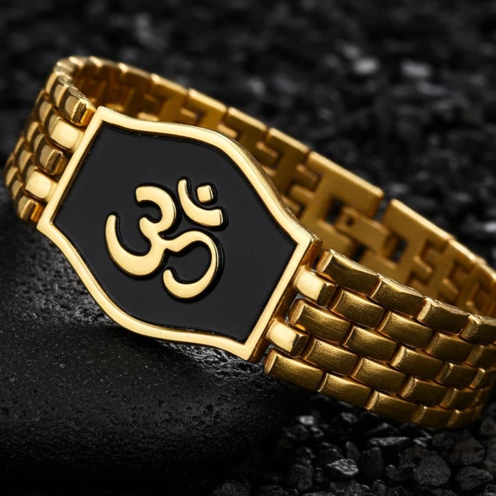 Style Wind Gold Bracelet ( Pack of 1 ) - Bangles & Bracelets | Buy online on ZillyBuy