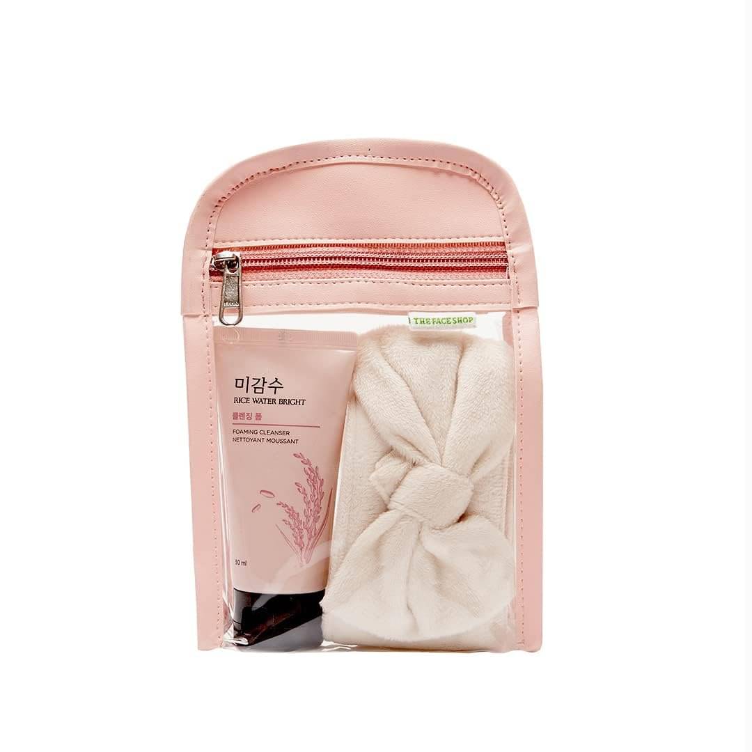 The Face Shop - Uneven Skin Tone Reducing Face Wash For All Skin Type ( Pack of 1 ) The Face Shop - Uneven Skin Tone Reducing Face Wash For All Skin Type ( Pack of 1 )