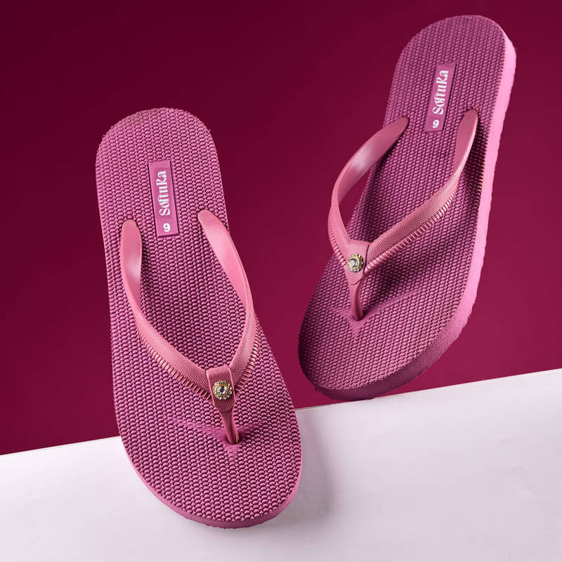     			softura Pink Women's Daily Slipper