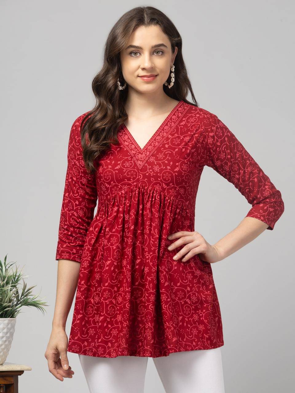 Aura Glam Women Viscose Rayon Printed Flared Kurti ( Maroon )     			Aura Glam Women Viscose Rayon Printed Flared Kurti ( Maroon )