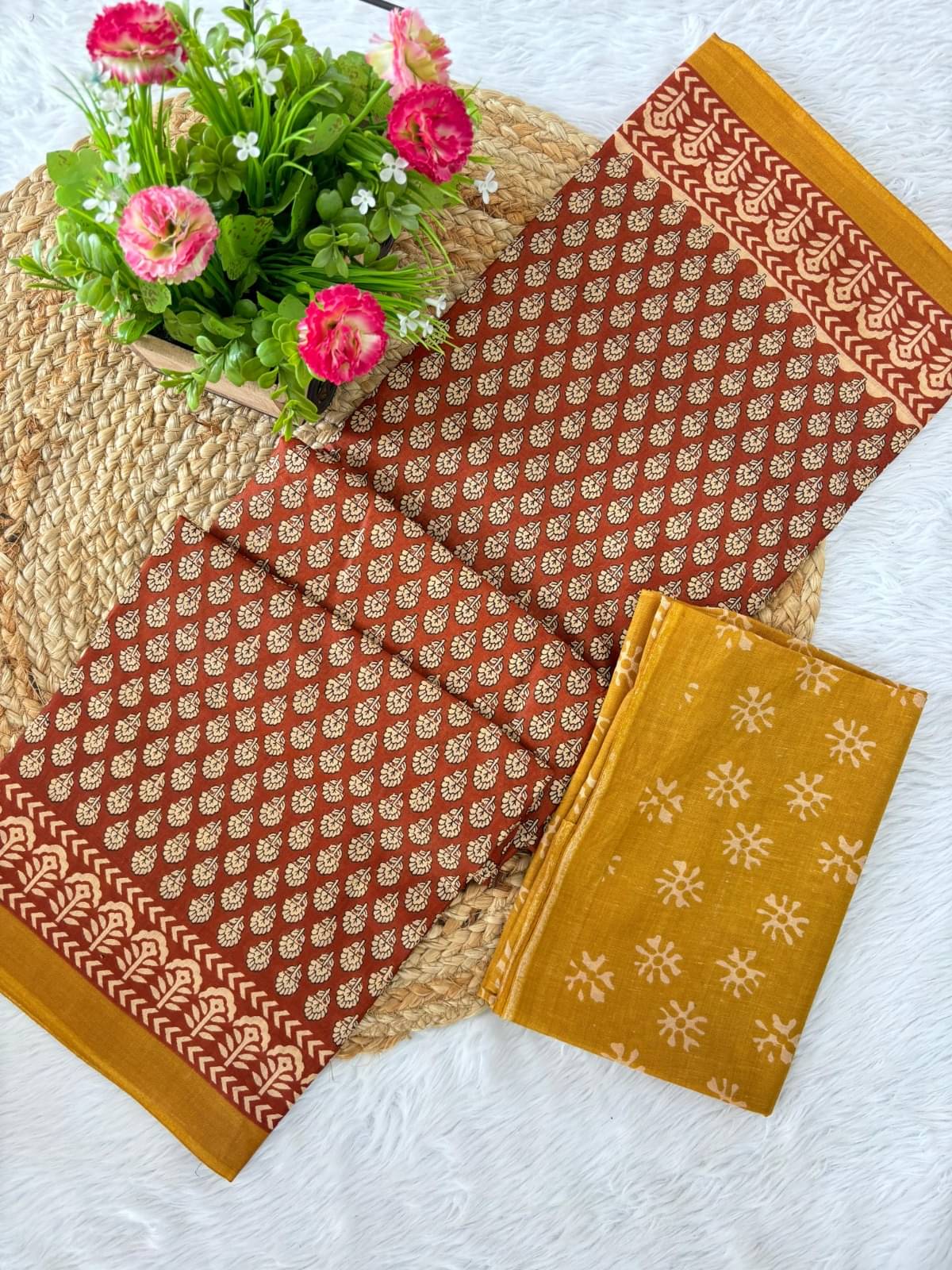 BRENZZAFASHION Cotton Printed Bhagalpuri Saree With Unstitched Blouse Piece ( Indigo )     			BRENZZAFASHION Cotton Printed Bhagalpuri Saree With Unstitched Blouse Piece ( Indigo )