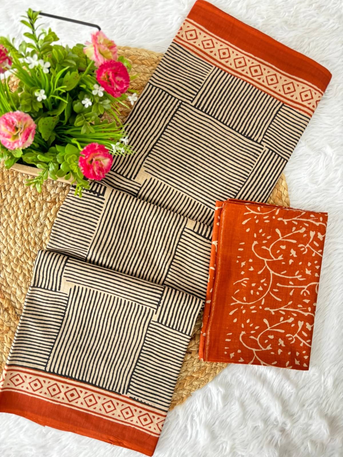 BRENZZAFASHION Cotton Printed Bhagalpuri Saree With Unstitched Blouse Piece ( Coral )     			BRENZZAFASHION Cotton Printed Bhagalpuri Saree With Unstitched Blouse Piece ( Coral )