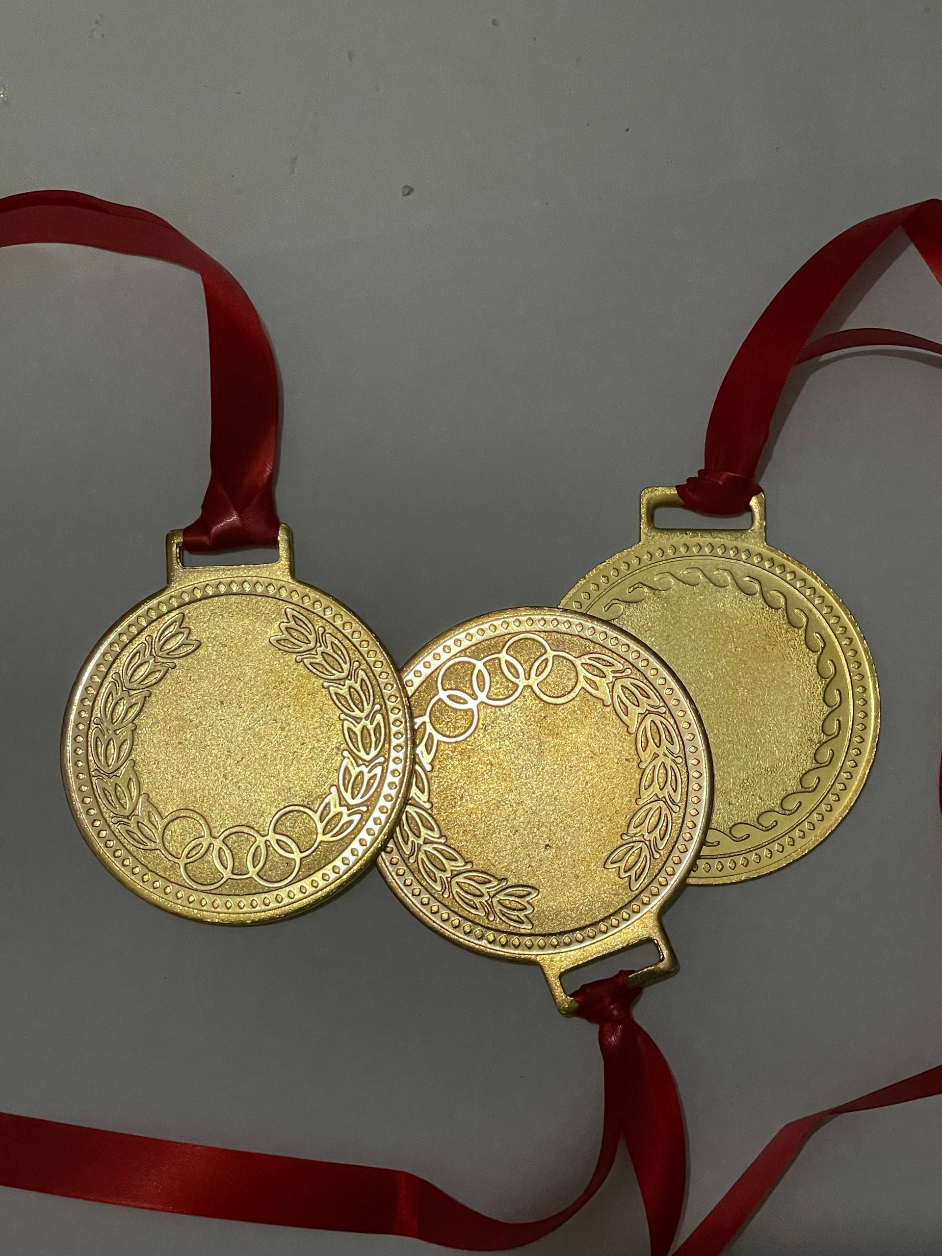     			Gold Award Medals with Red Ribbon, Decorative Achievement Medals, Set of 3