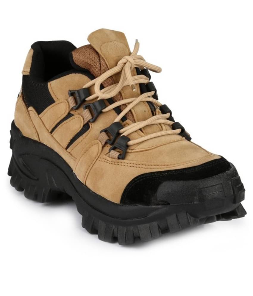     			Stravik Beige Men's Casual Boots