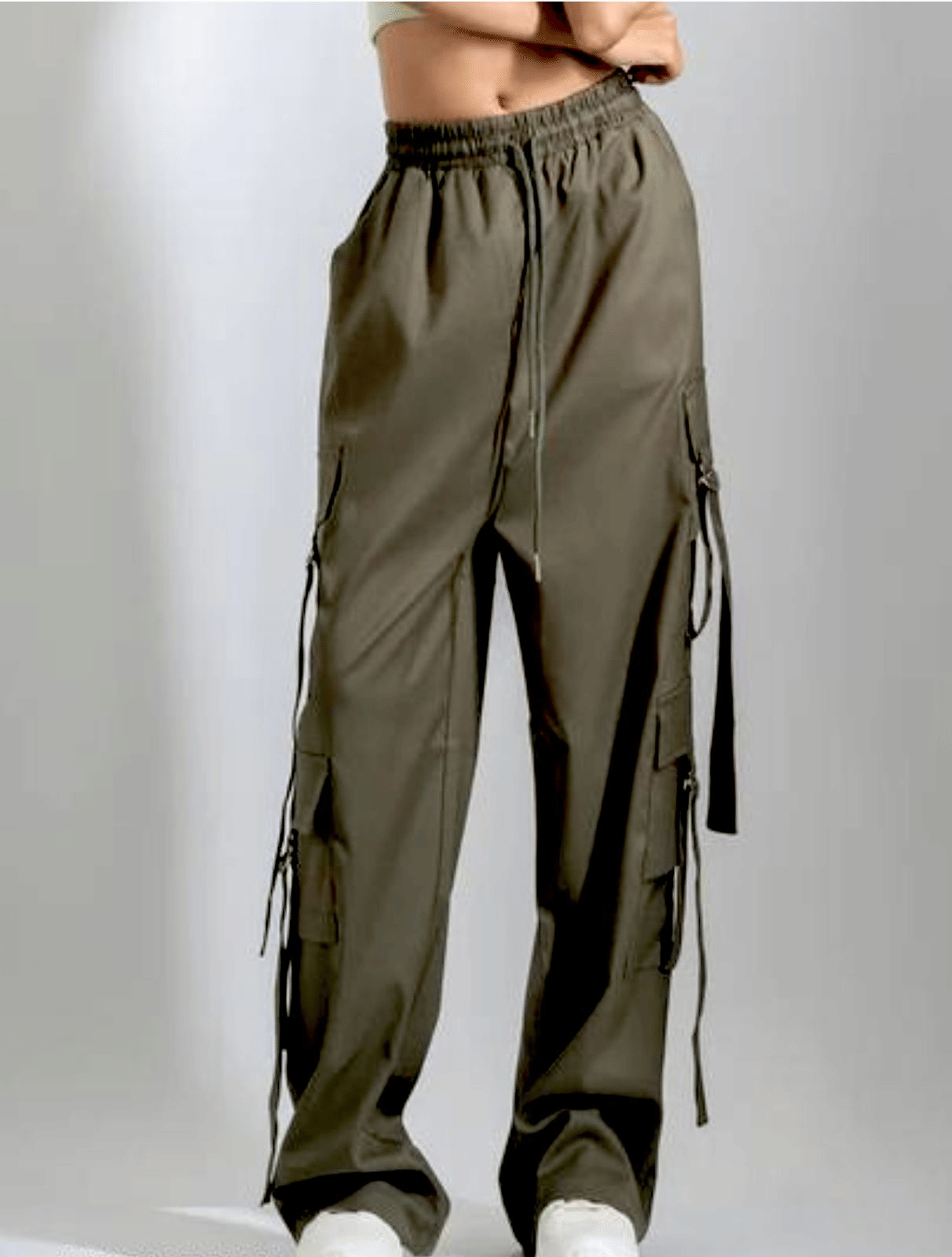     			VEAMOS Women Polyester Cargos Trousers ( Green )