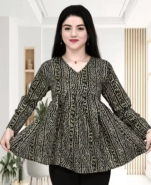     			one amore Women's Cotton Regular Top ( Green )