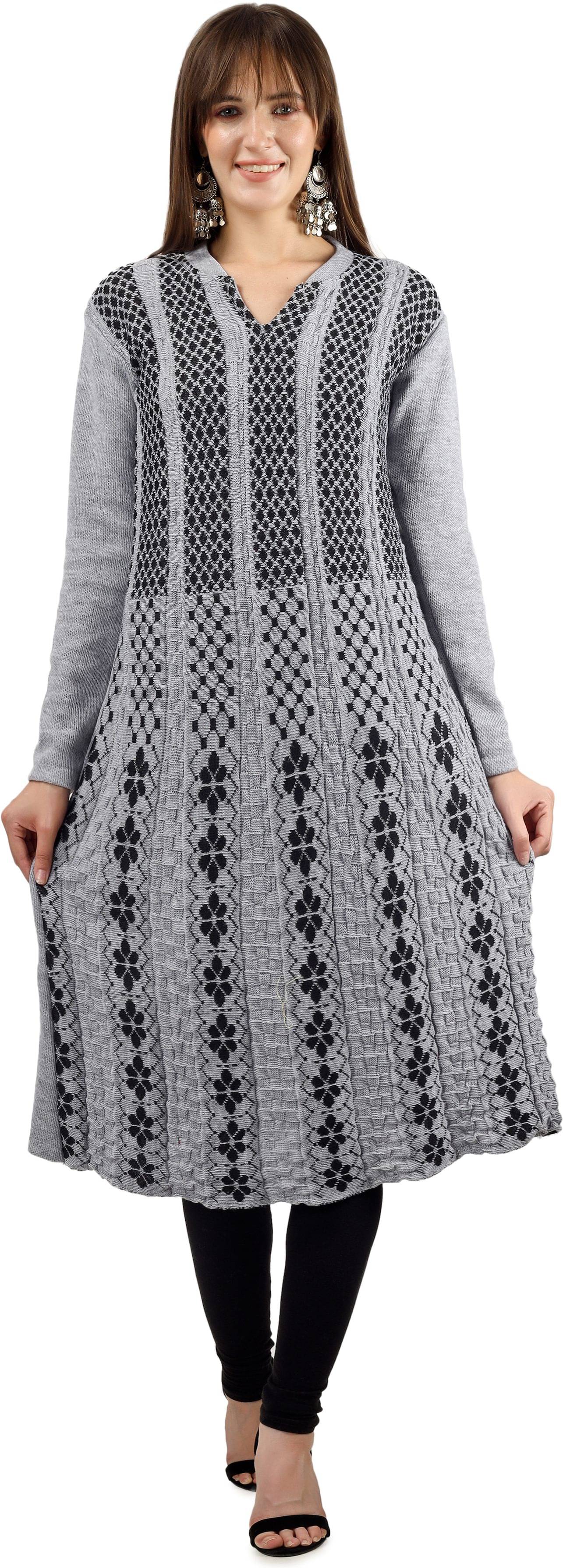     			BLUSHH COLLECTION Women Woollen Printed A-line Kurti ( Multicolor1 )