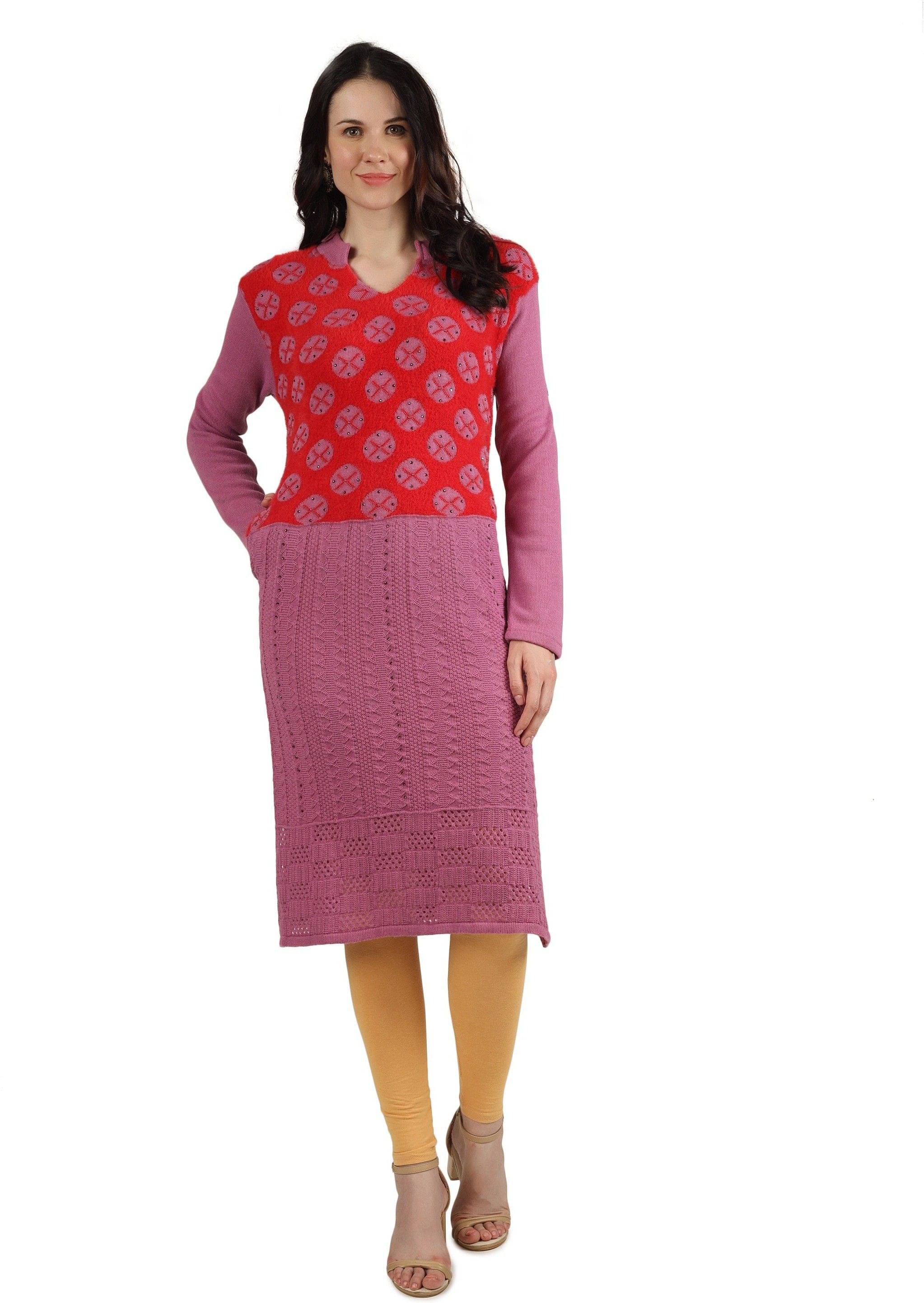     			BLUSHH COLLECTION Women Woollen Self Design Straight Kurti ( Purple )