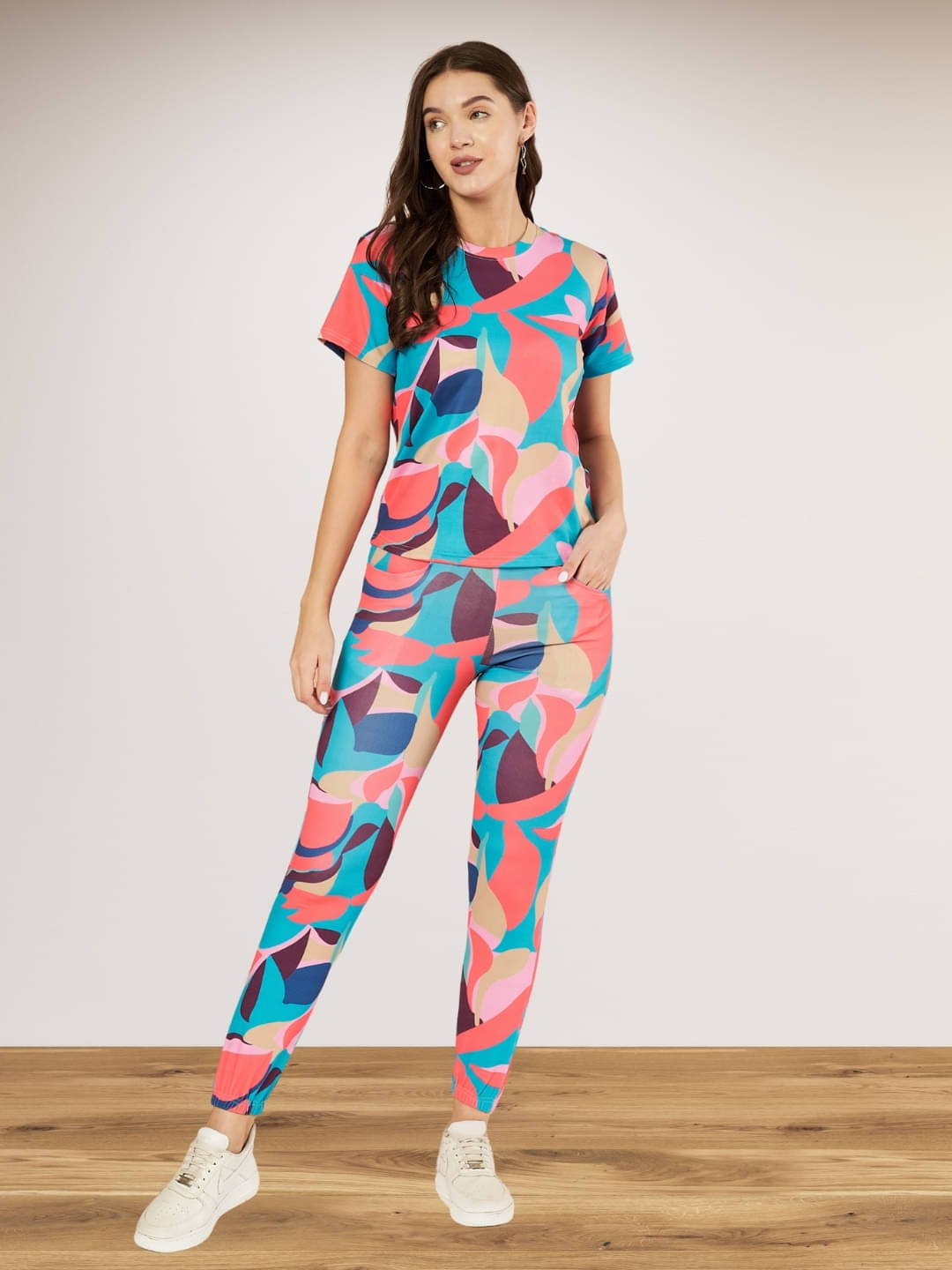 DE TRENDZ Women Printed T-Shirt With Trousers Co-Ord Set ( Multi Color )     			DE TRENDZ Women Printed T-Shirt With Trousers Co-Ord Set ( Multi Color )