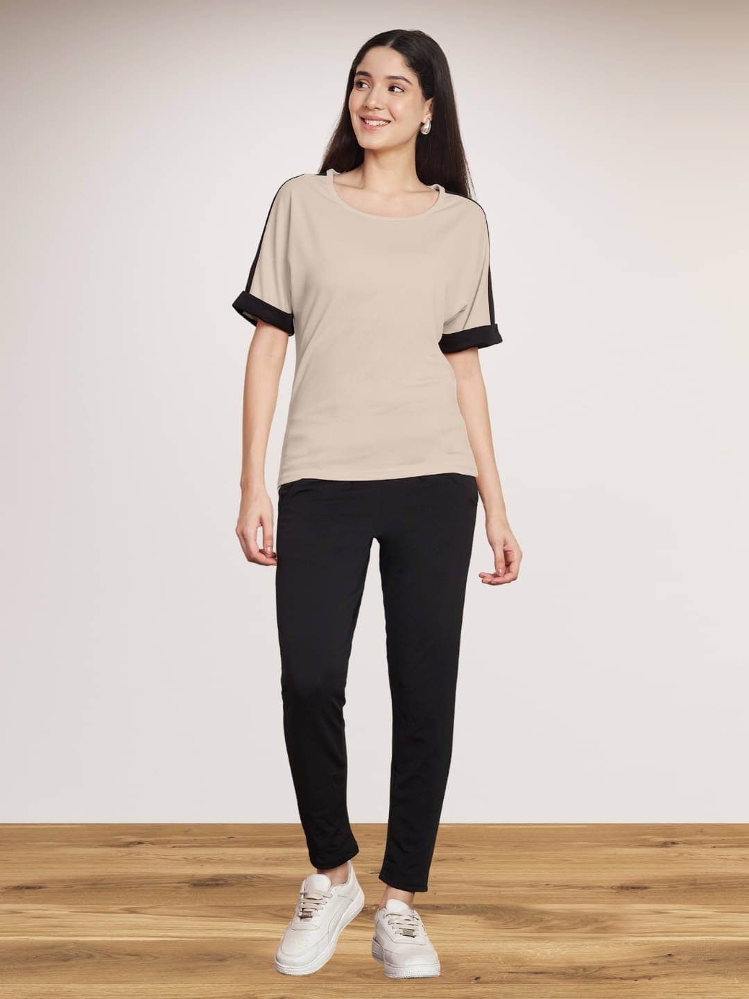 DE TRENDZ Women Striped T-Shirt With Trousers Co-Ord Set ( Beige )     			DE TRENDZ Women Striped T-Shirt With Trousers Co-Ord Set ( Beige )