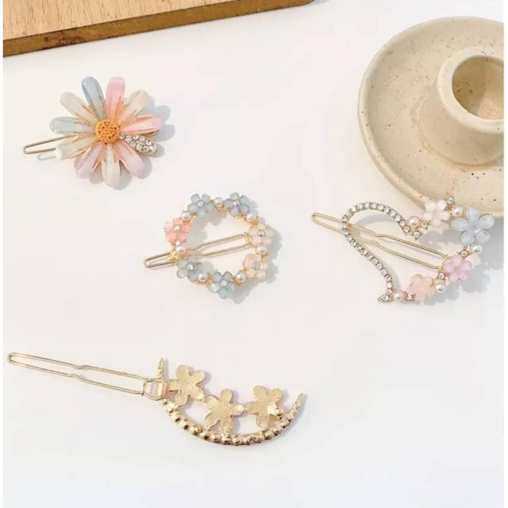     			Freebies Gold Girls Hair Clip ( Pack of 4 )