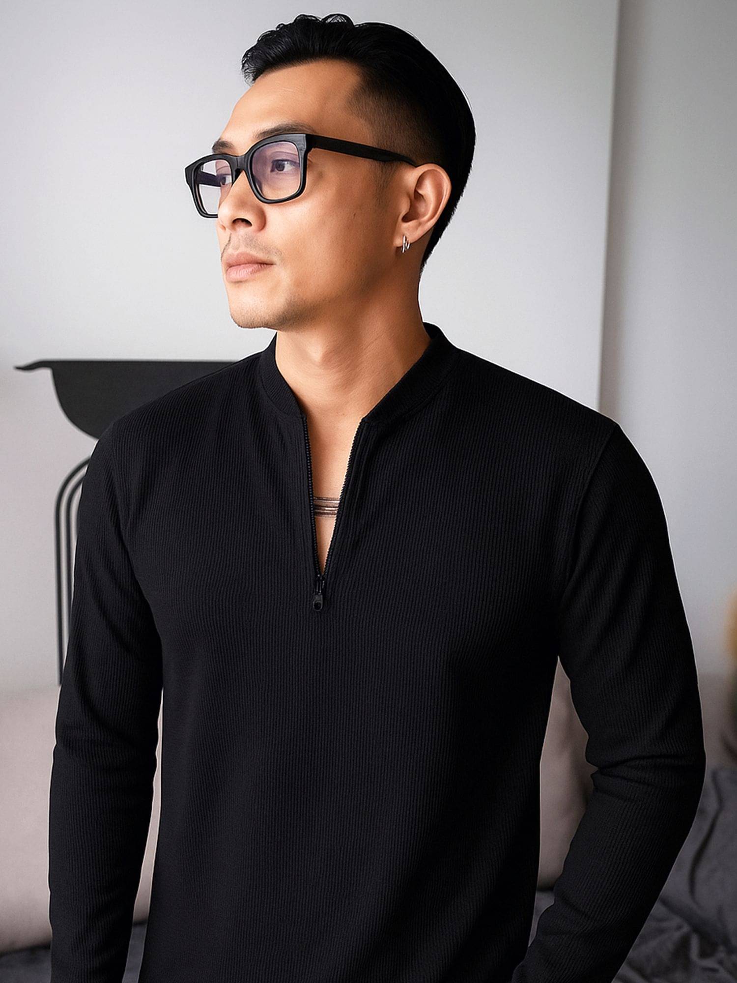     			JUMP CUTS Men Cotton Blend Regular Fit Printed T-Shirt ( Black )