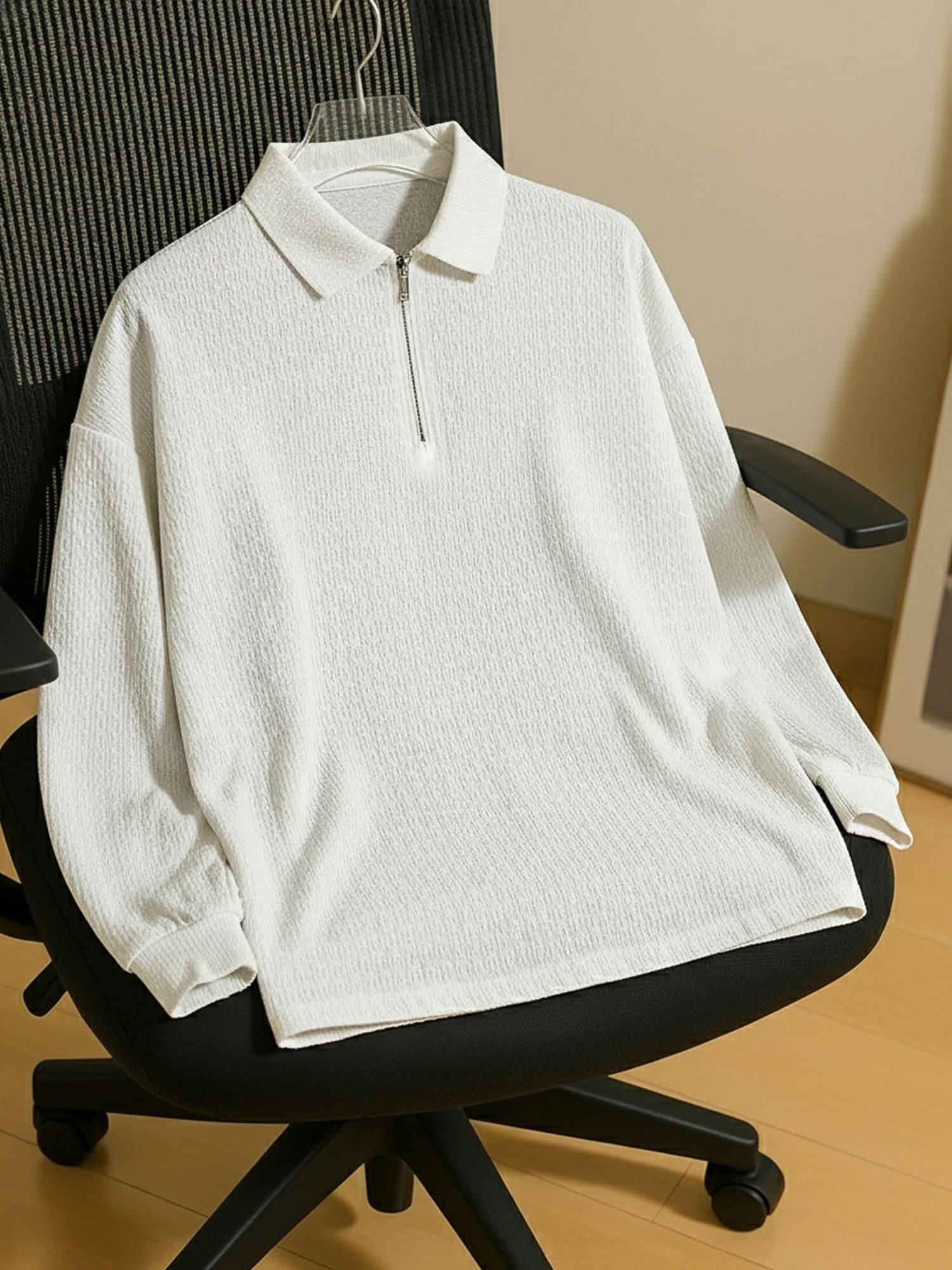 JUMP CUTS Men Cotton Blend Regular Fit Self Design Polo T Shirt ( White )     			JUMP CUTS Men Cotton Blend Regular Fit Self Design Polo T Shirt ( White )