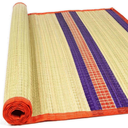     			MINITOES Red Jute Square Floor Mat ( Pack of 1 )