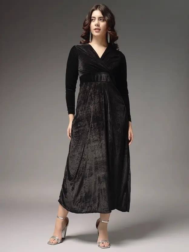 Westchic Women Velvet Solid A-line Dress ( Black )     			Westchic Women Velvet Solid A-line Dress ( Black )