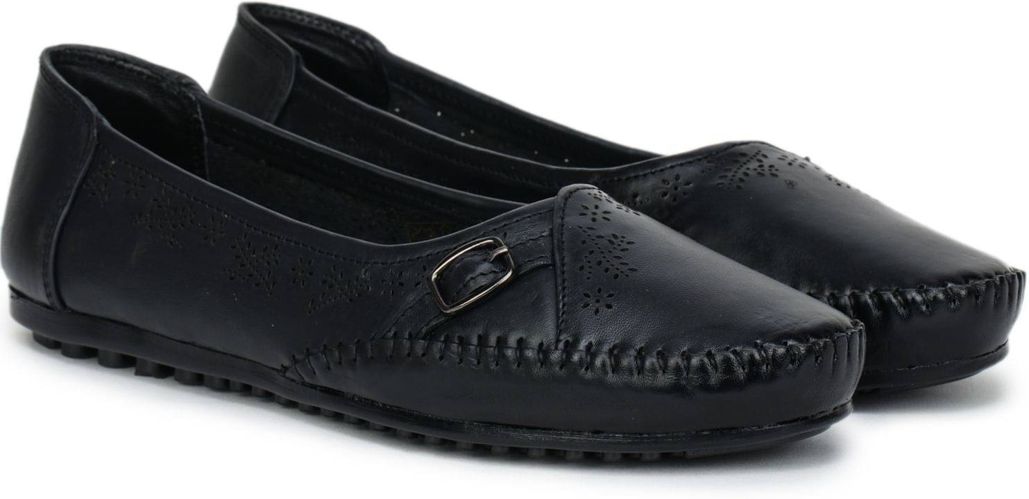     			Zoom Shoes Black Women's Casual Ballerinas