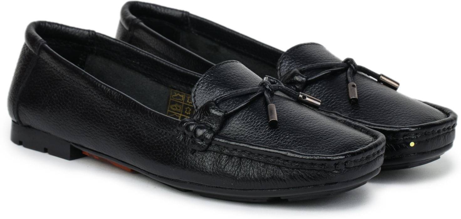     			Zoom Shoes Black Women's Casual Ballerinas