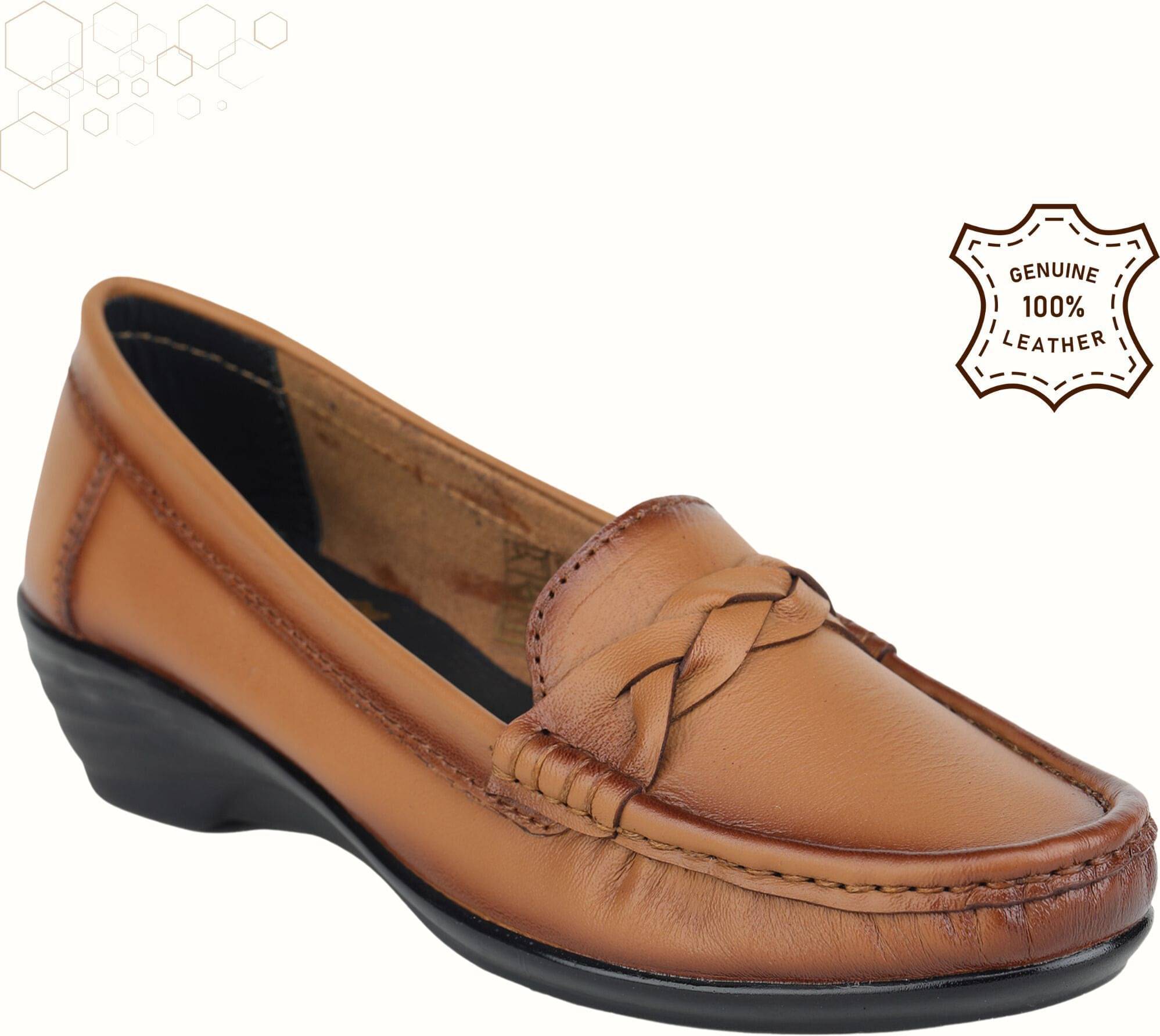     			Zoom Shoes Tan Women's Casual Ballerinas