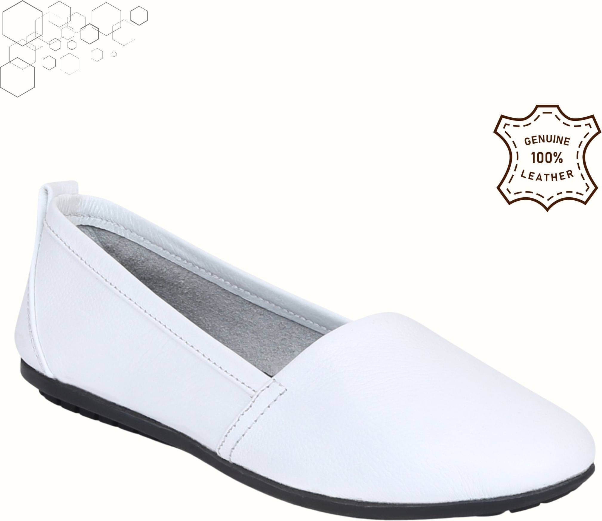     			Zoom Shoes White Women's Casual Ballerinas