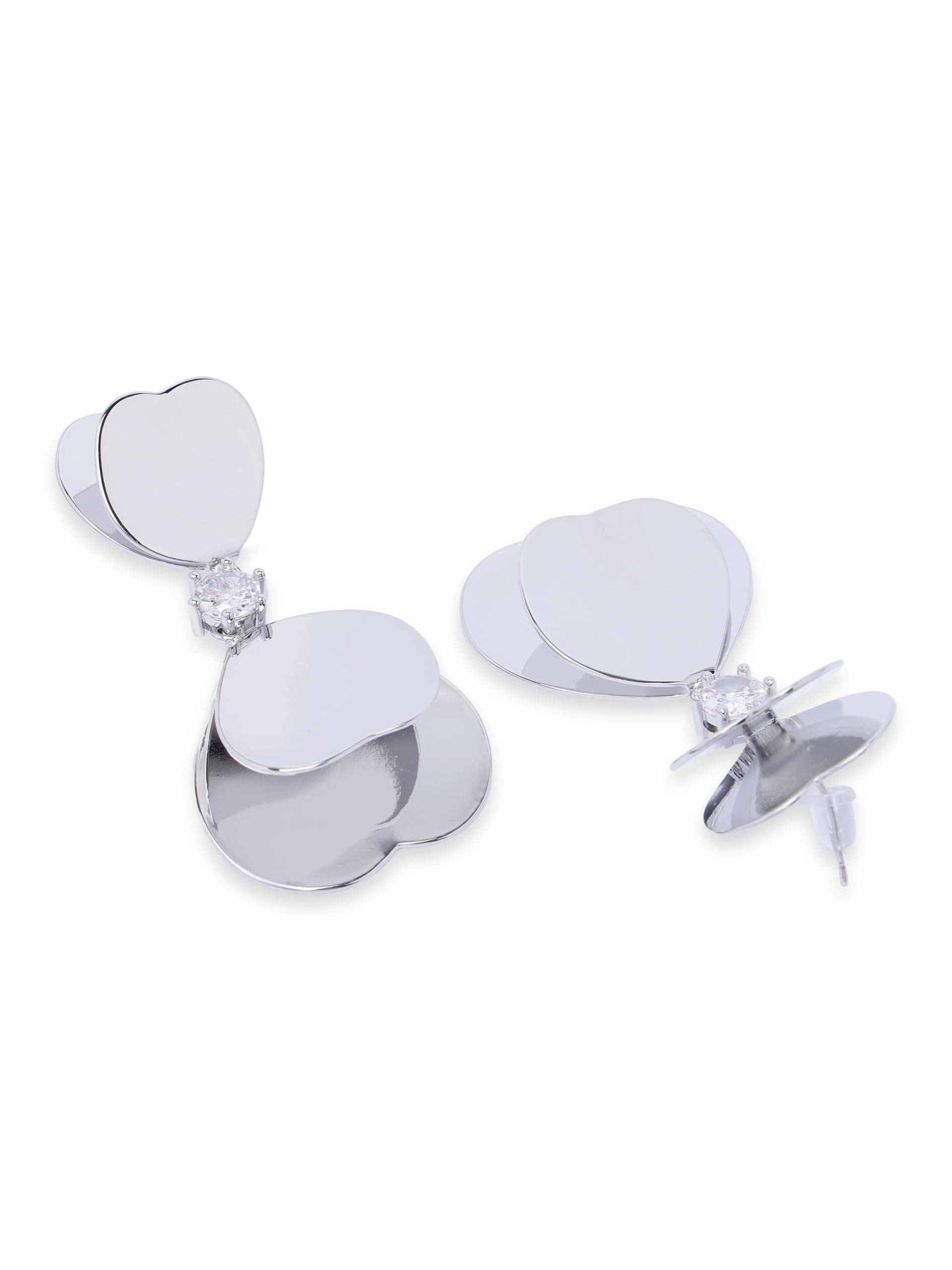     			ASHNERA. Gold Stud Earrings ( Pack of 1 )