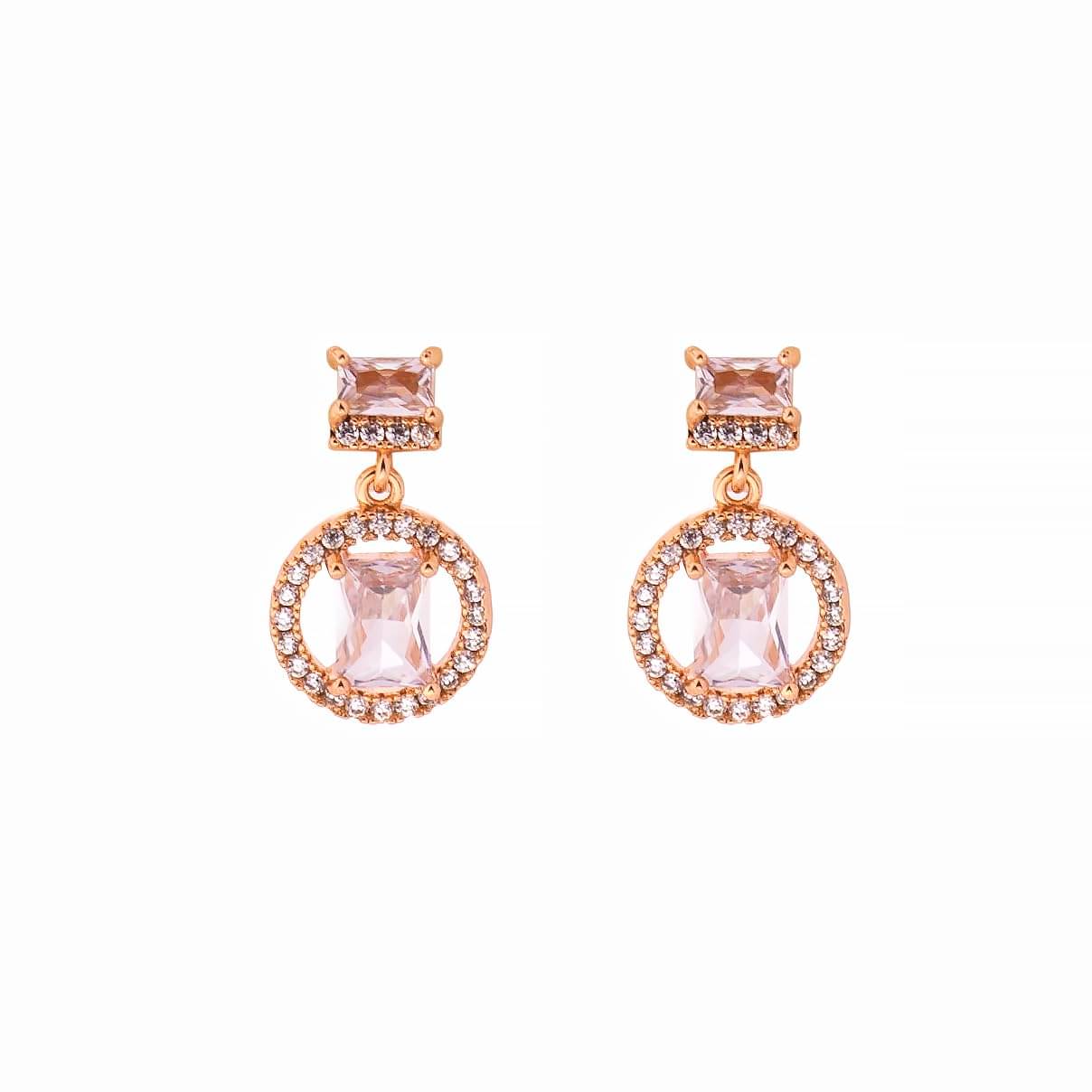     			ASHNERA. Gold Stud Earrings ( Pack of 1 )