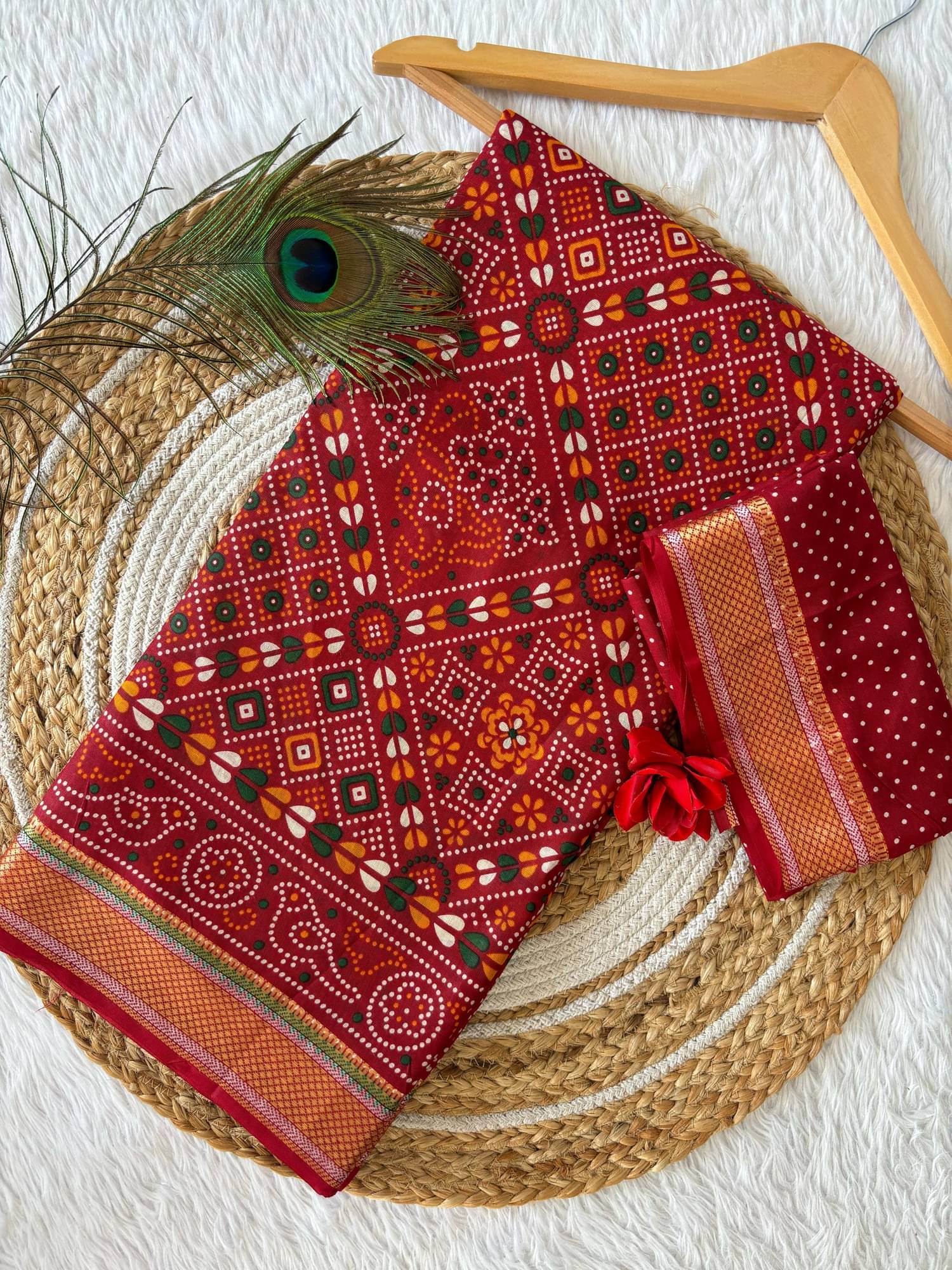 BRENZZAFASHION Cotton Printed Banarasi saree With Unstitched Blouse Piece ( Red ) BRENZZAFASHION Cotton Printed Banarasi saree With Unstitched Blouse Piece ( Red )