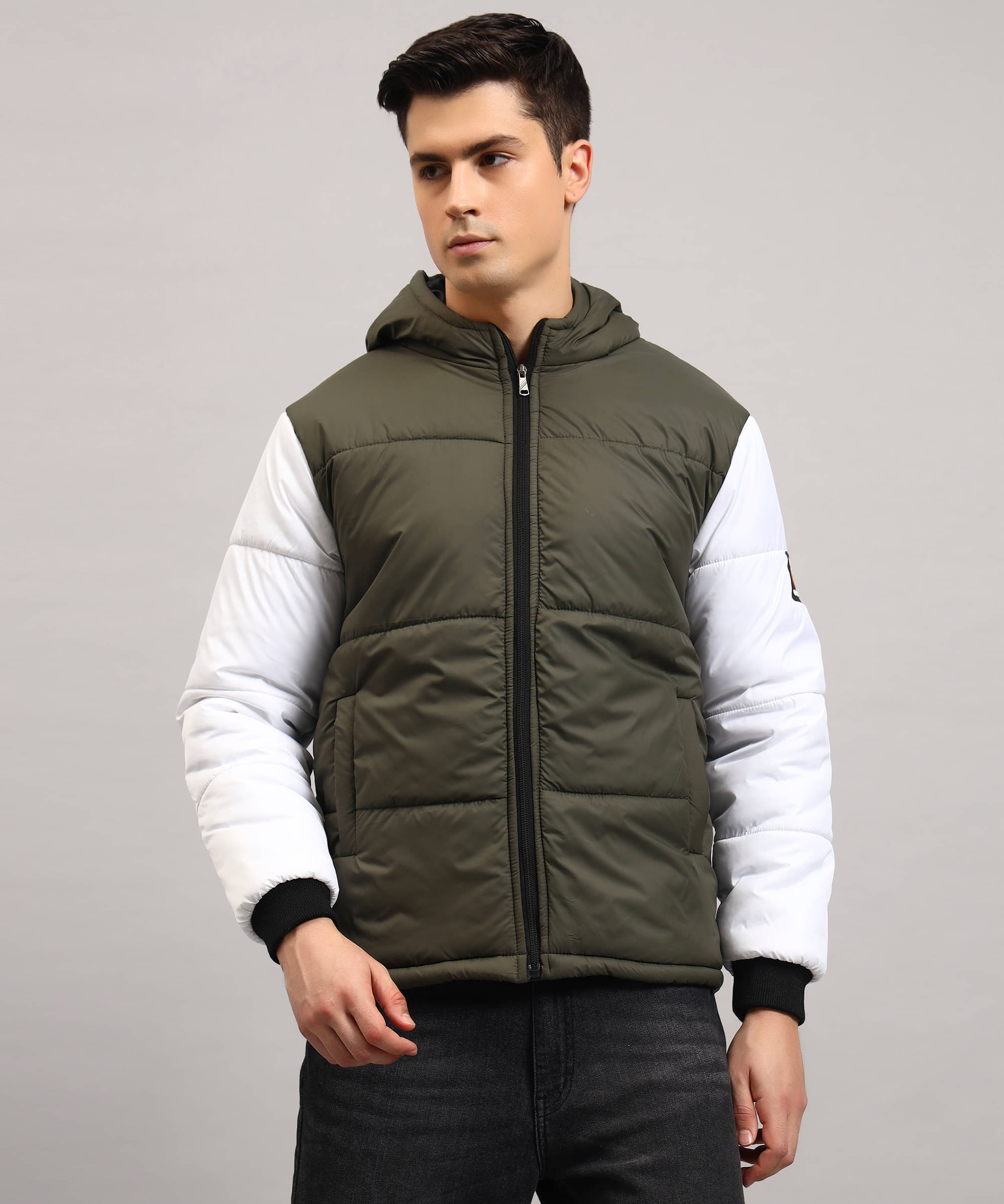 Christy World Nylon Men's Quilted & Bomber Jacket - Dark Green ( Pack of 1 )     			Christy World Nylon Men's Quilted & Bomber Jacket - Dark Green ( Pack of 1 )