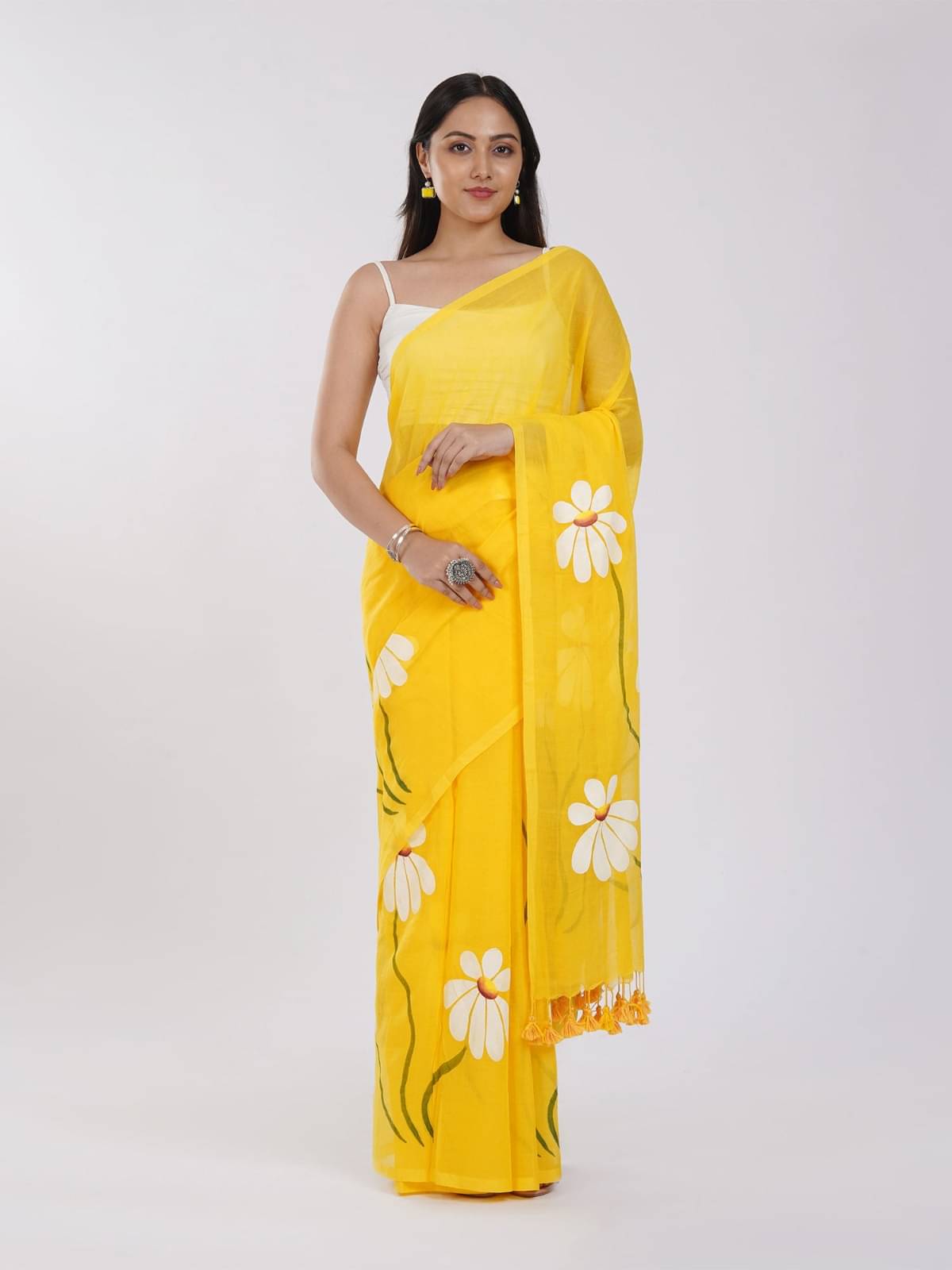     			IMMOLATE Cotton Printed Patola Saree With Unstitched Blouse Piece ( Yellow )