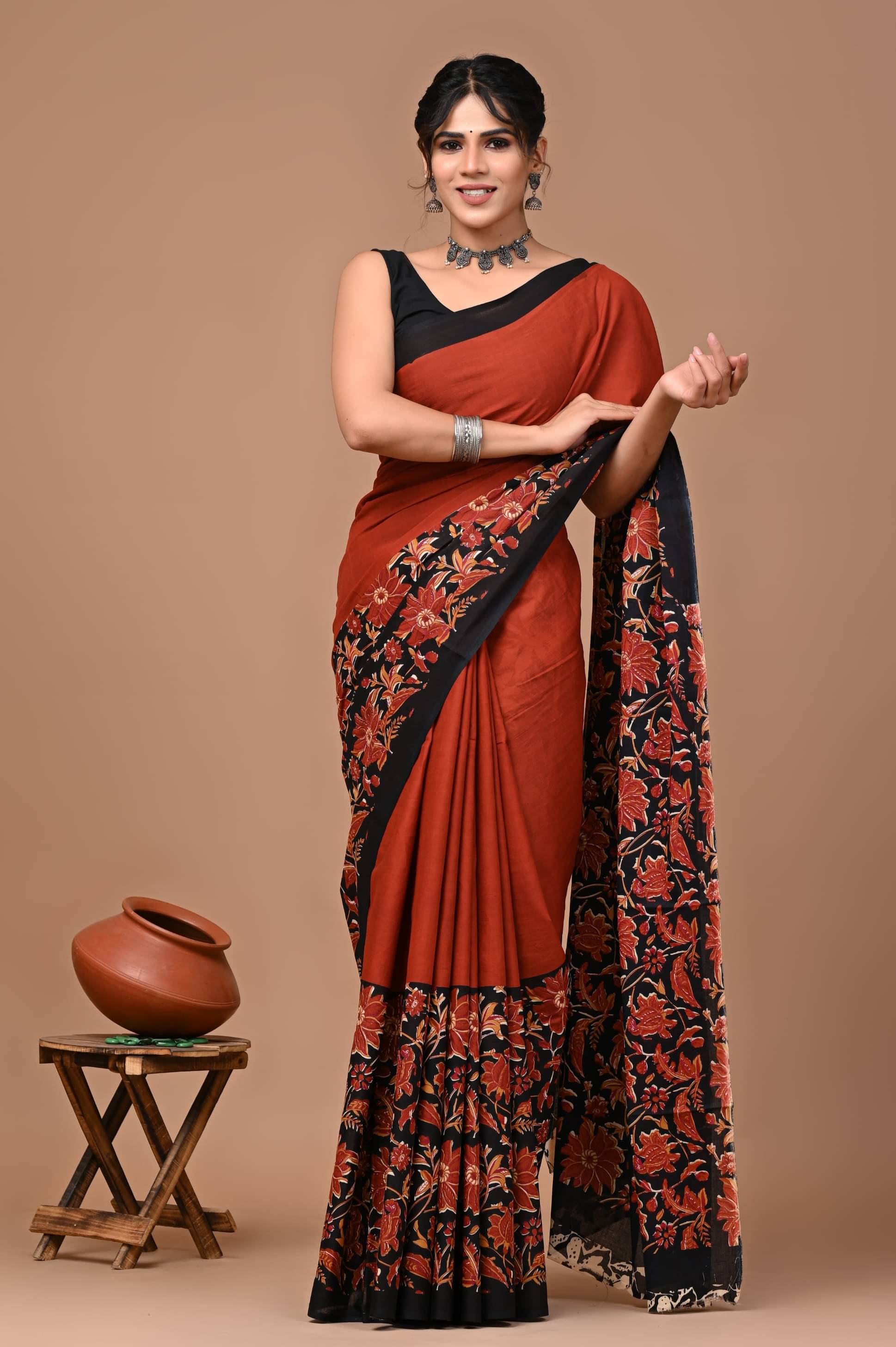 Lovwear Cotton Printed Regular Saree With Unstitched Blouse Piece ( Brown ) Lovwear Cotton Printed Regular Saree With Unstitched Blouse Piece ( Brown )