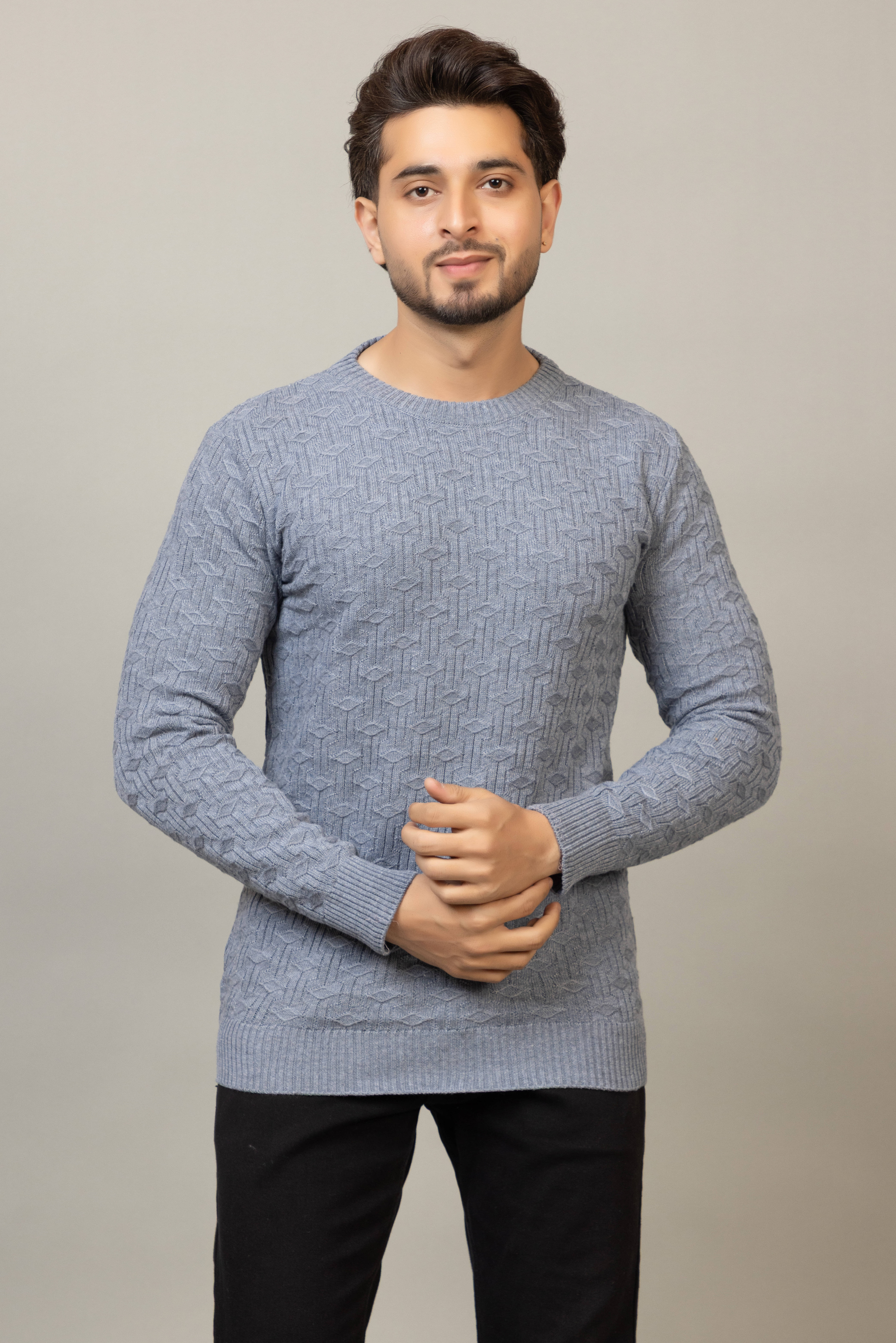 SHREYNKA Woollen Round Neck Men's Full Sleeves Pullover Sweater - Grey ( Pack of 1 ) SHREYNKA Woollen Round Neck Men's Full Sleeves Pullover Sweater - Grey ( Pack of 1 )
