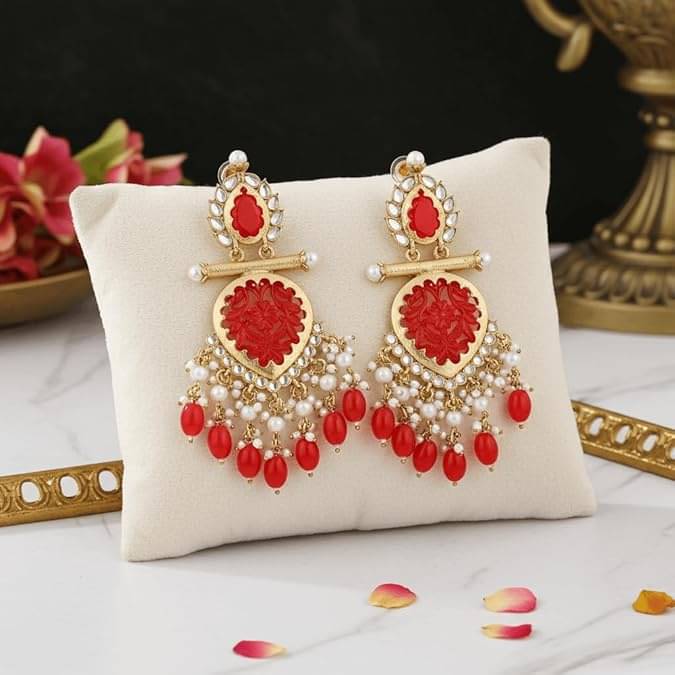     			TESSARA Red Jhumki Earrings ( Pack of 1 )