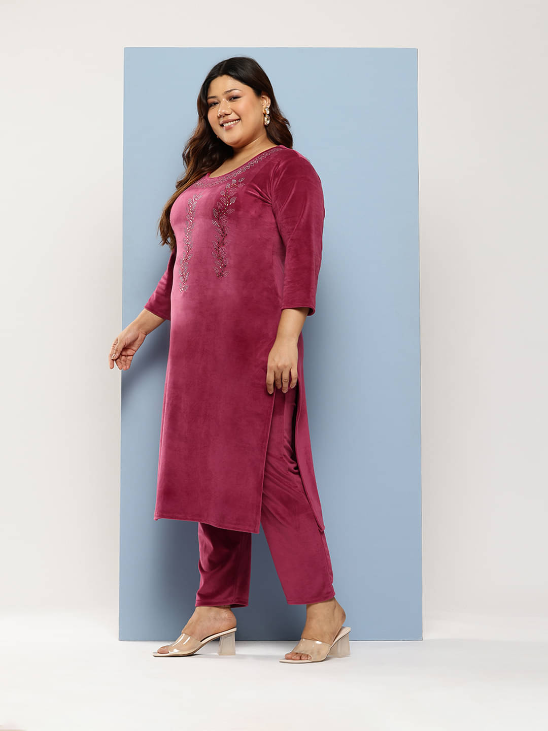 Aarika Women Velvet Embellished Straight Kurti With Pants ( Pink ) Aarika Women Velvet Embellished Straight Kurti With Pants ( Pink )