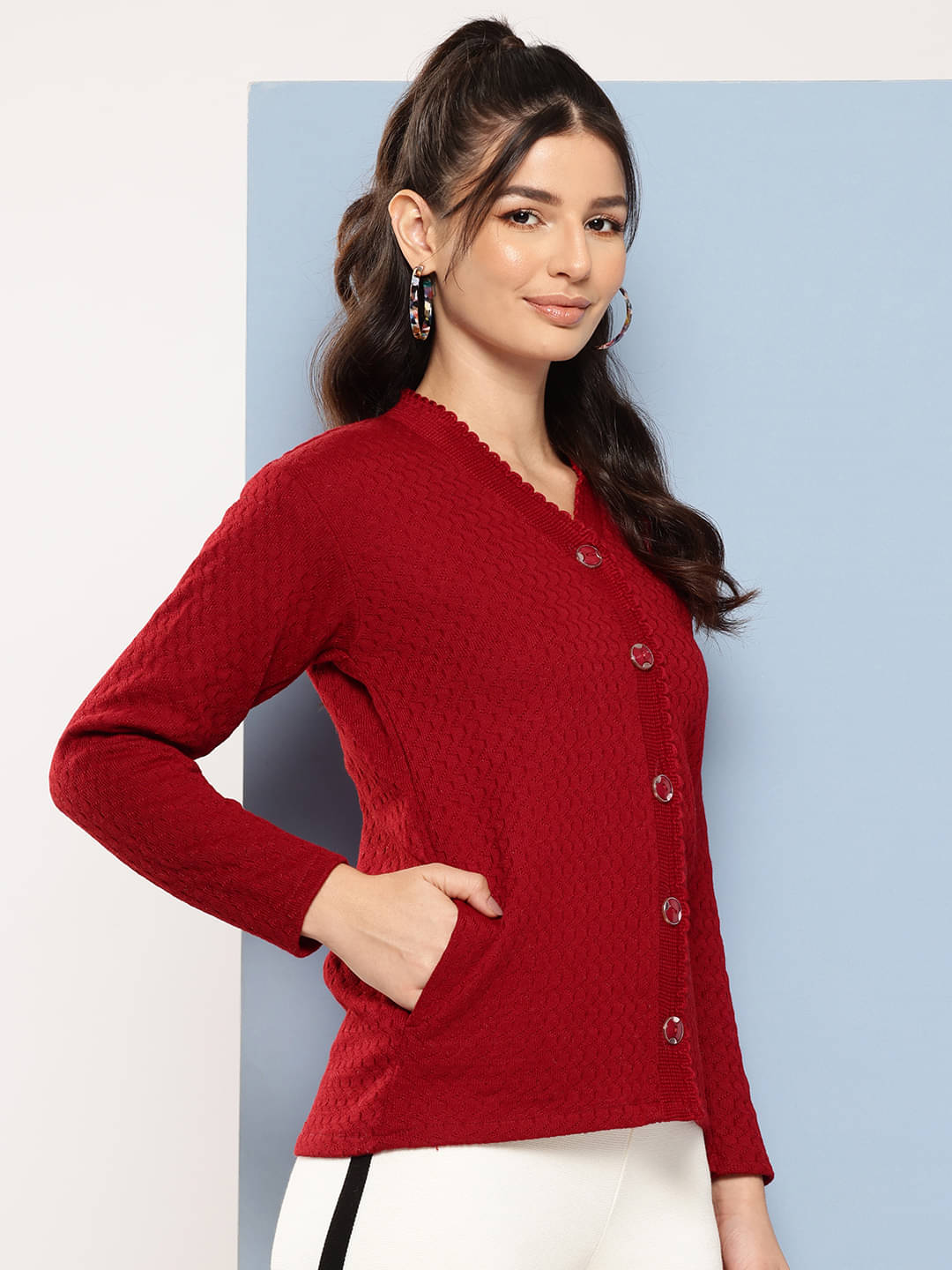     			Aarika Women Woollen V-Neck Cardigan ( Maroon )