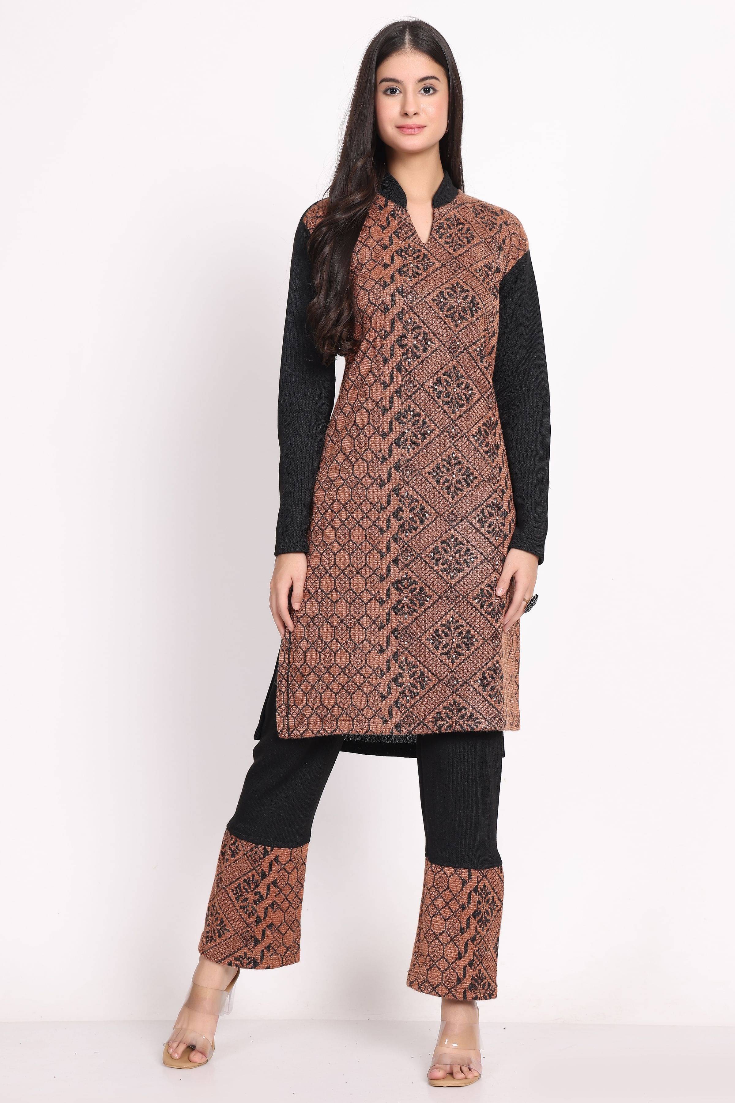     			BLUSHH COLLECTION Women Woollen Printed Straight Kurti With Palazzo ( Multicolor )