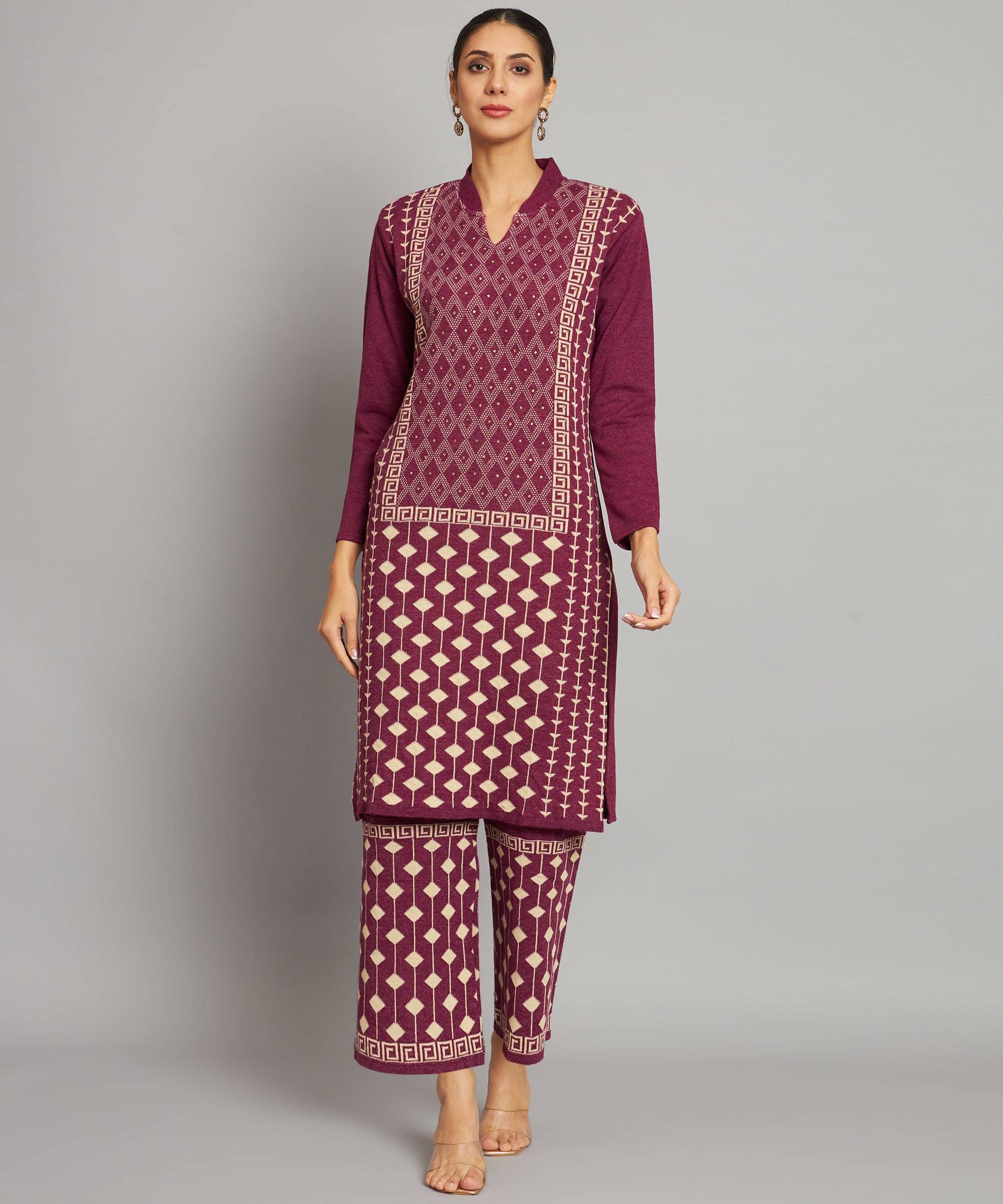     			BLUSHH COLLECTION Women Woollen Printed Straight Kurti With Palazzo ( Multicolor 1 )