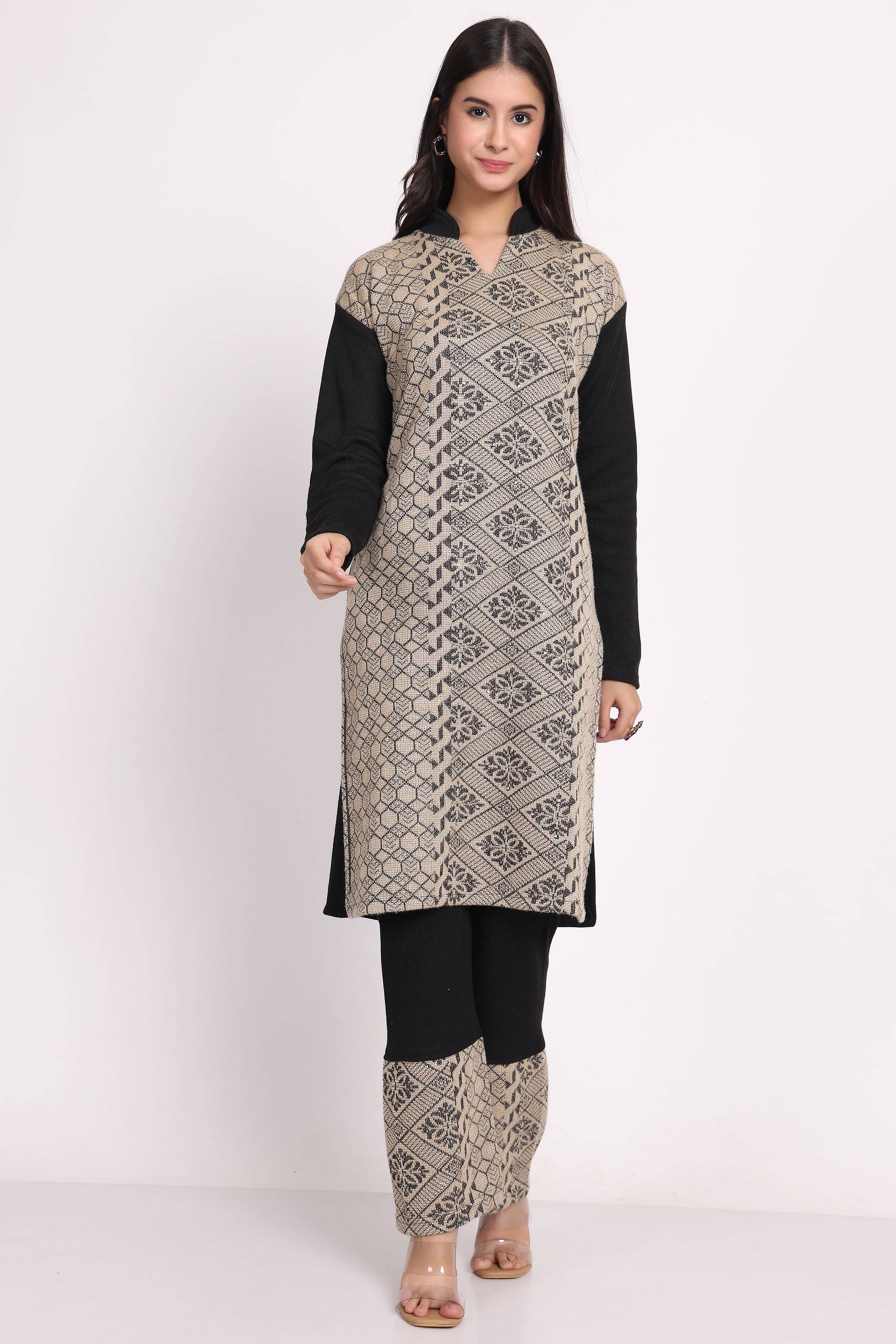     			BLUSHH COLLECTION Women Woollen Printed Straight Kurti With Palazzo ( Multicolor 4 )
