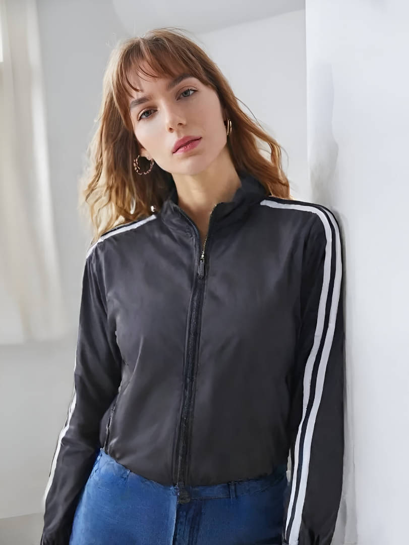     			CADMON Women Round Neck Regular Jacket ( Black )