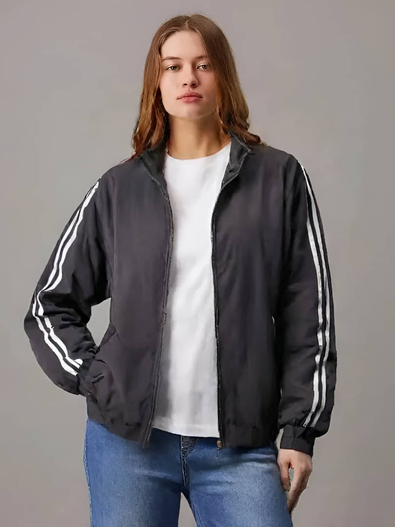     			CADMON Women Round Neck Regular Jacket ( Black )