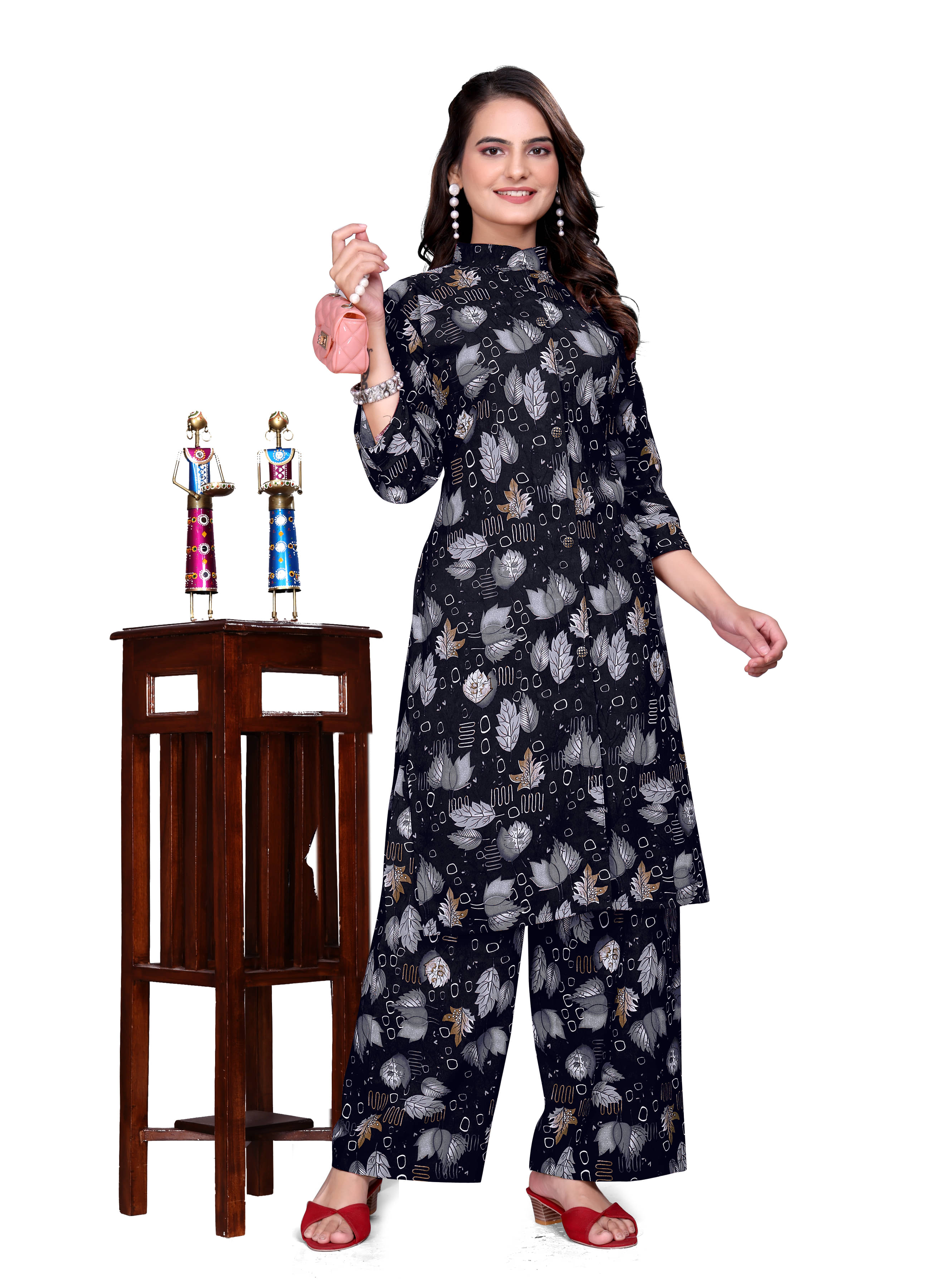     			NIVLTA DESIGNER Women Crepe Printed A-line Kurti With Palazzo ( Black )