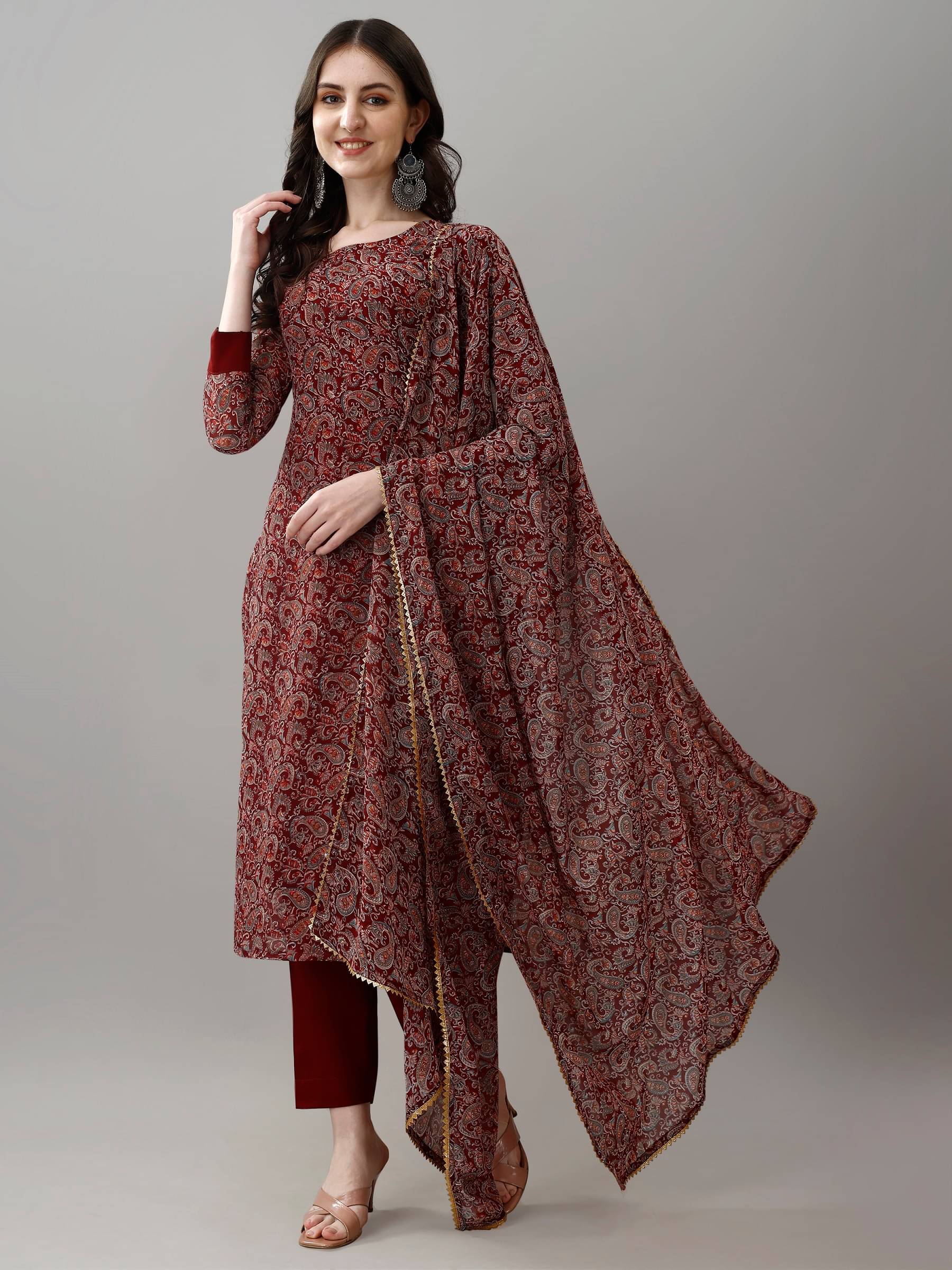 VS MALL Women Georgette Embroidered Straight Kurti With Pants ( Maroon ) VS MALL Women Georgette Embroidered Straight Kurti With Pants ( Maroon )