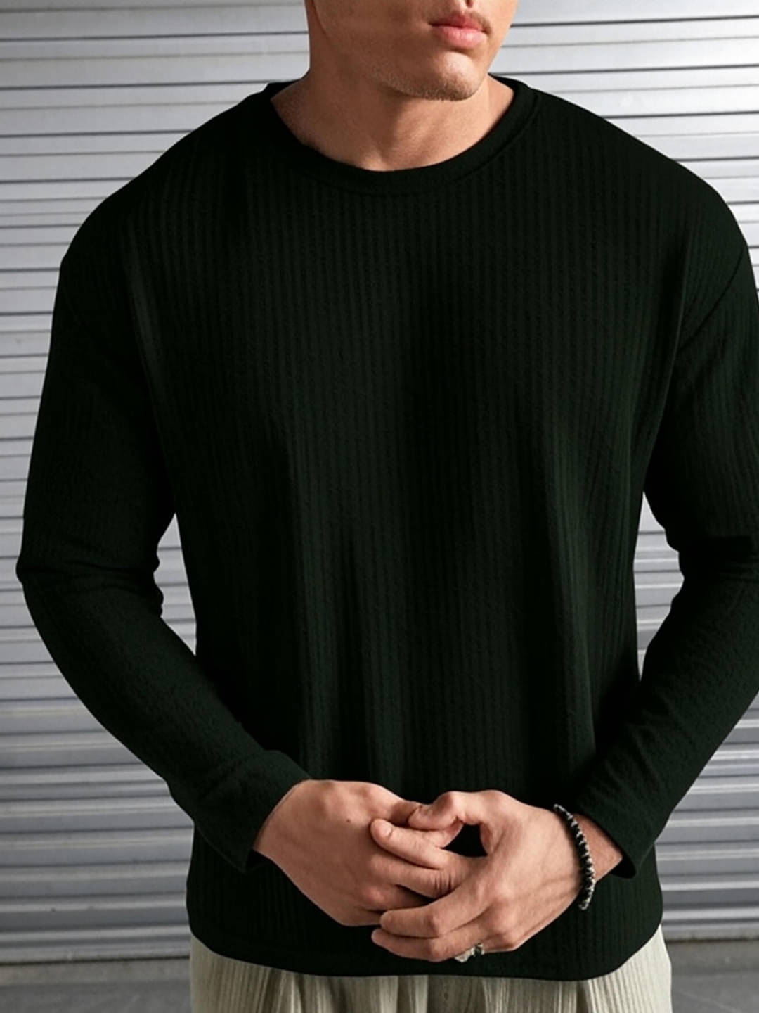 ADORATE Men Polyester Regular Fit Solid T-Shirt ( Black ) ADORATE Men Polyester Regular Fit Solid T-Shirt ( Black )