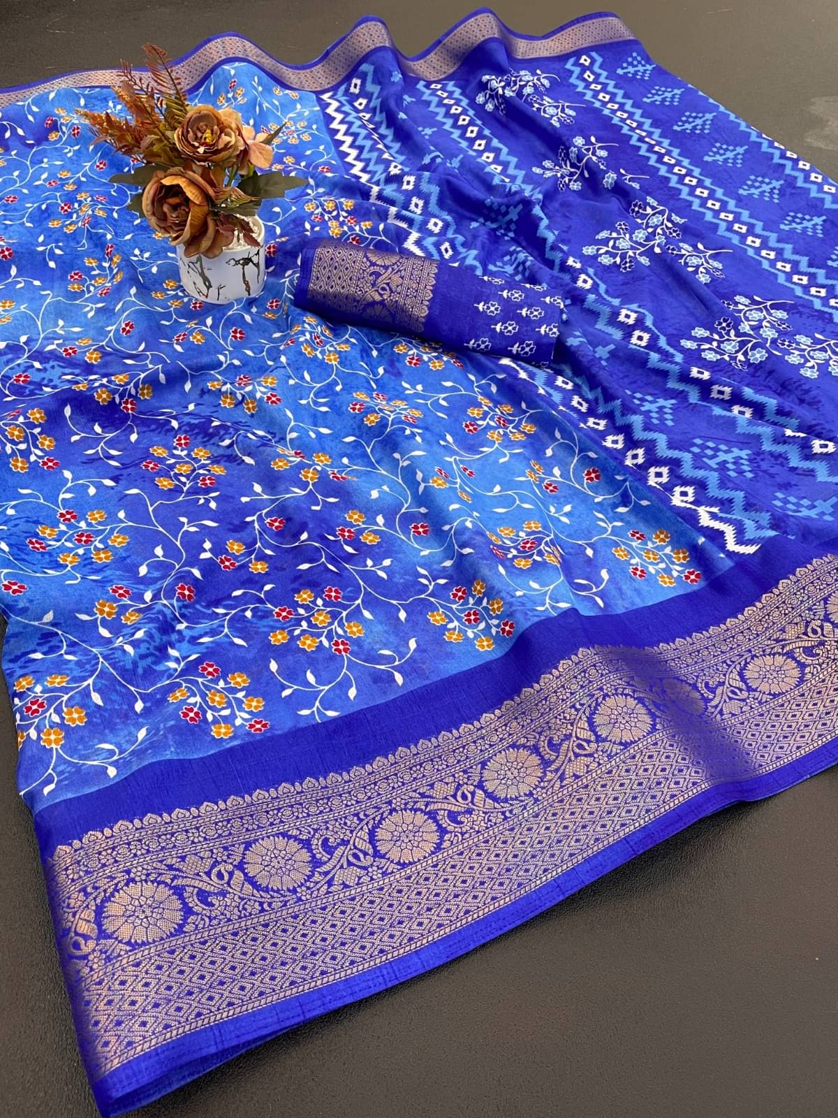     			Aika Art Silk Printed Regular Saree With Unstitched Blouse Piece ( Blue )